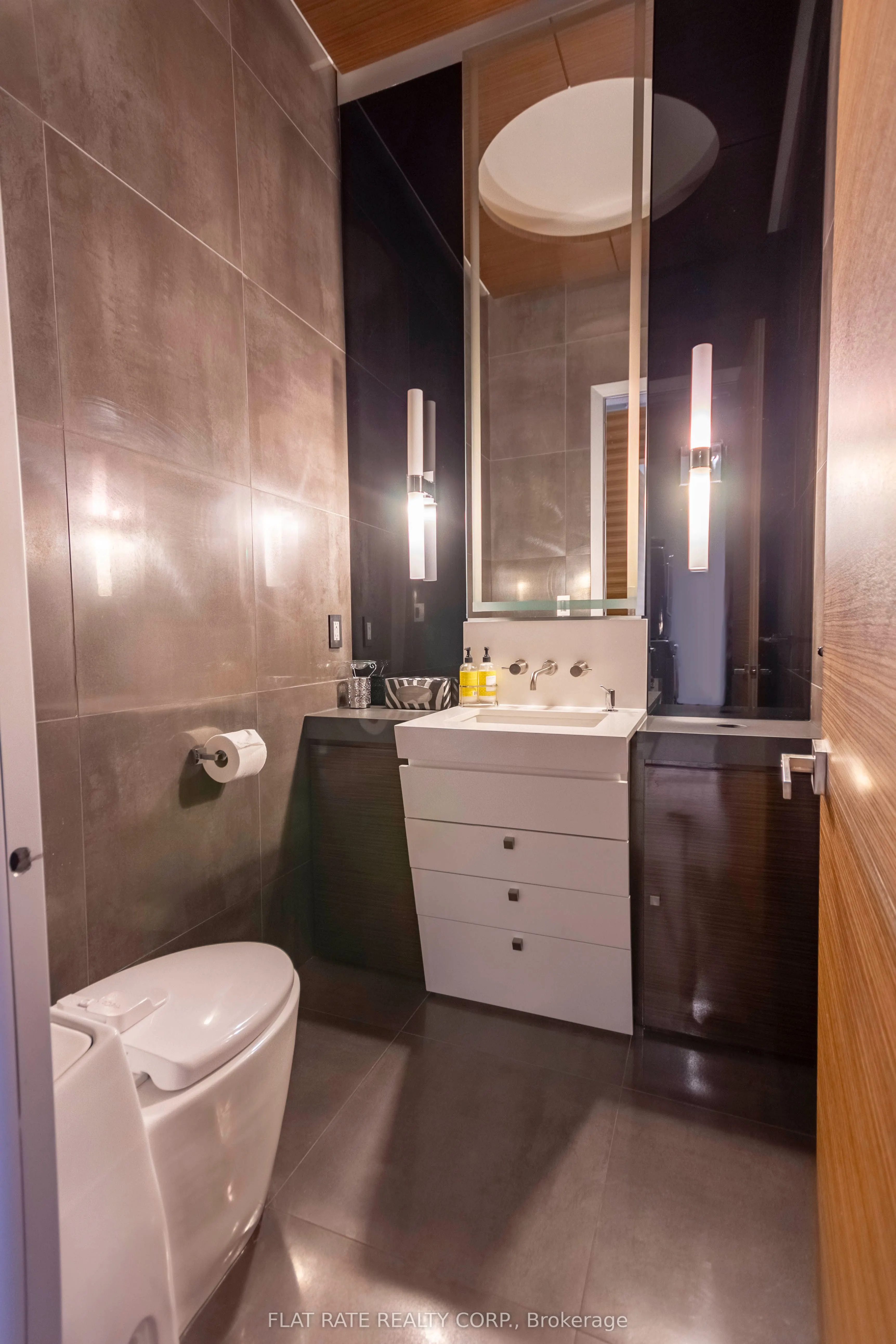 139-141 HUNTER Street W