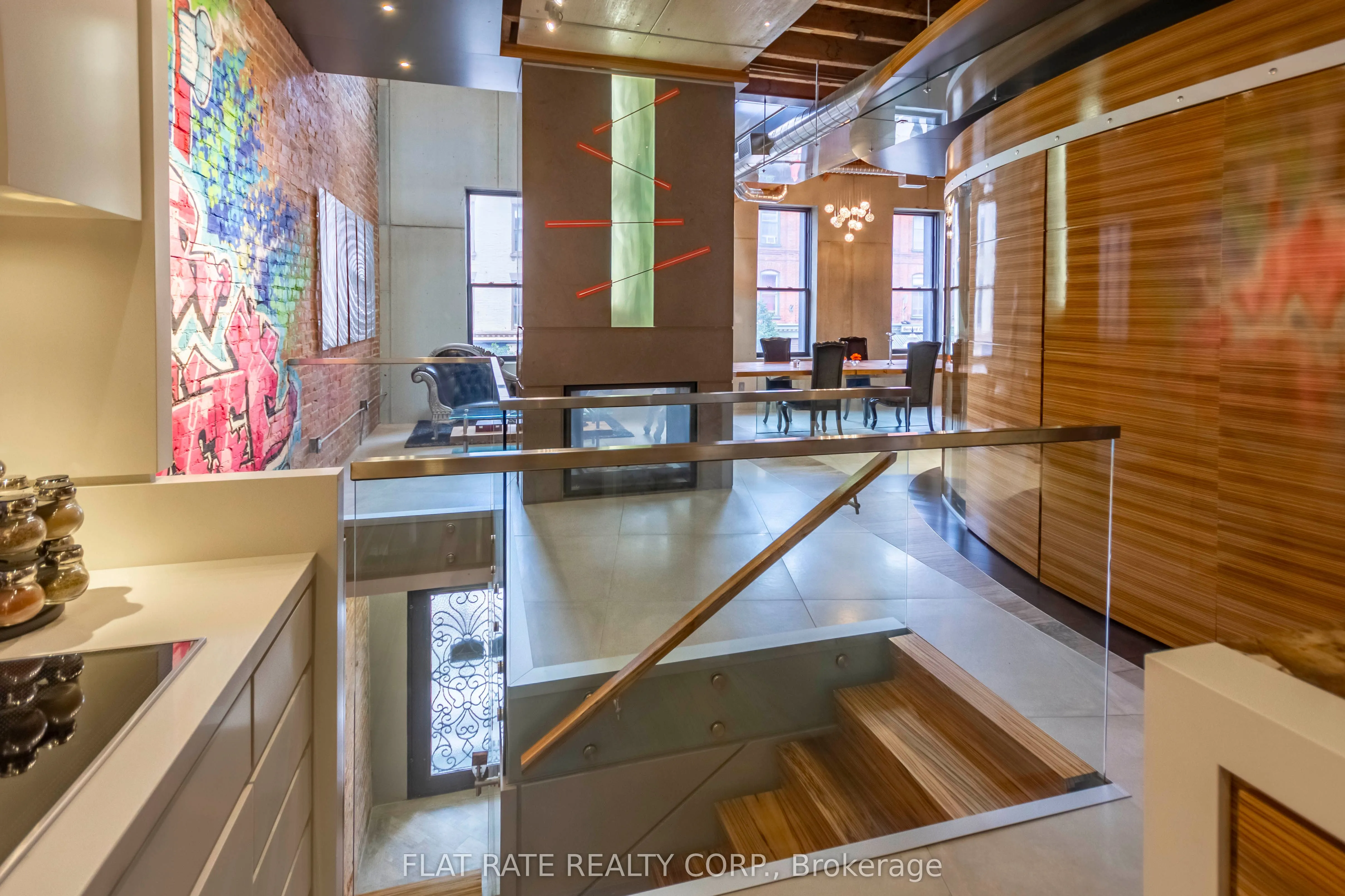 139-141 HUNTER Street W