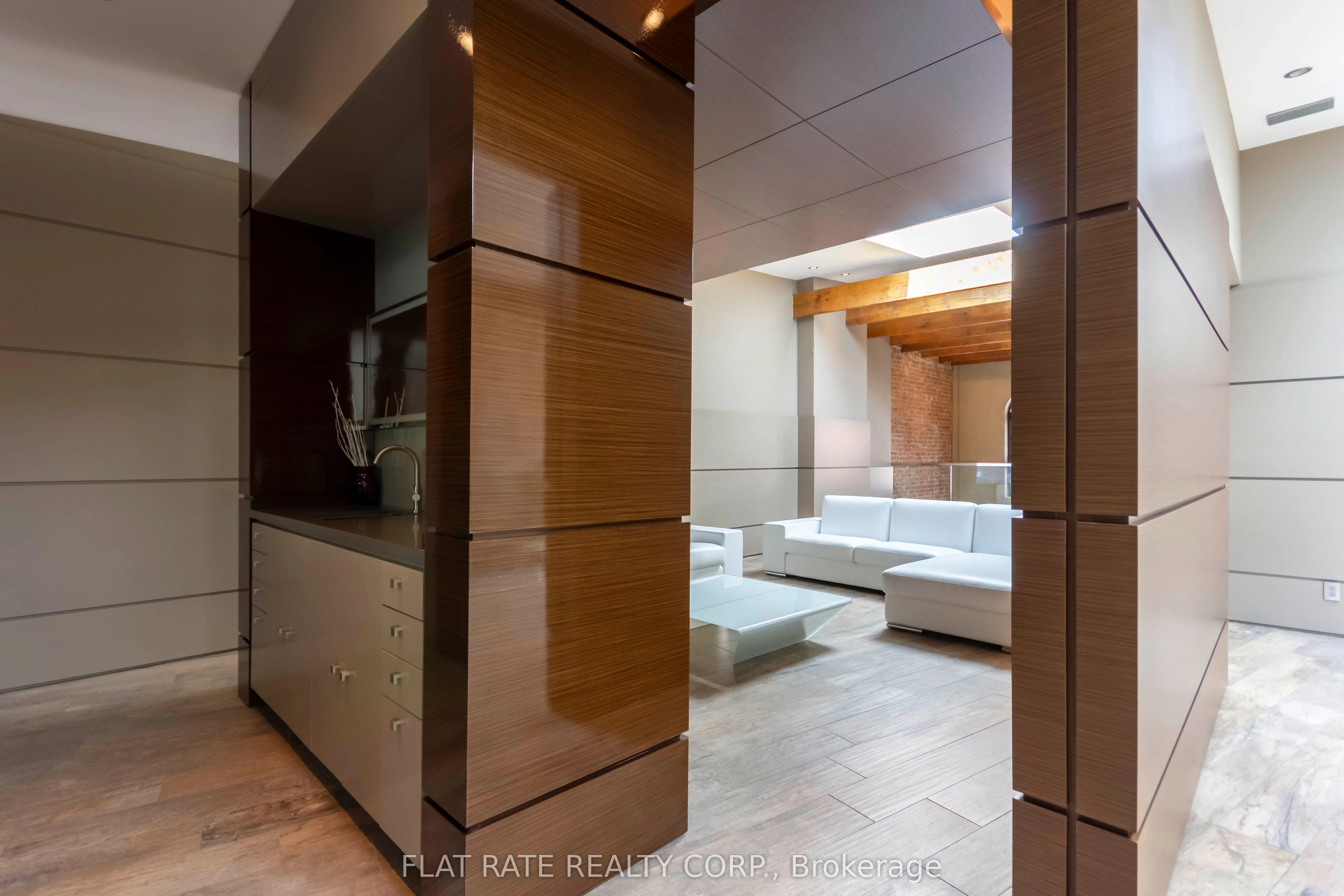 139-141 HUNTER Street W