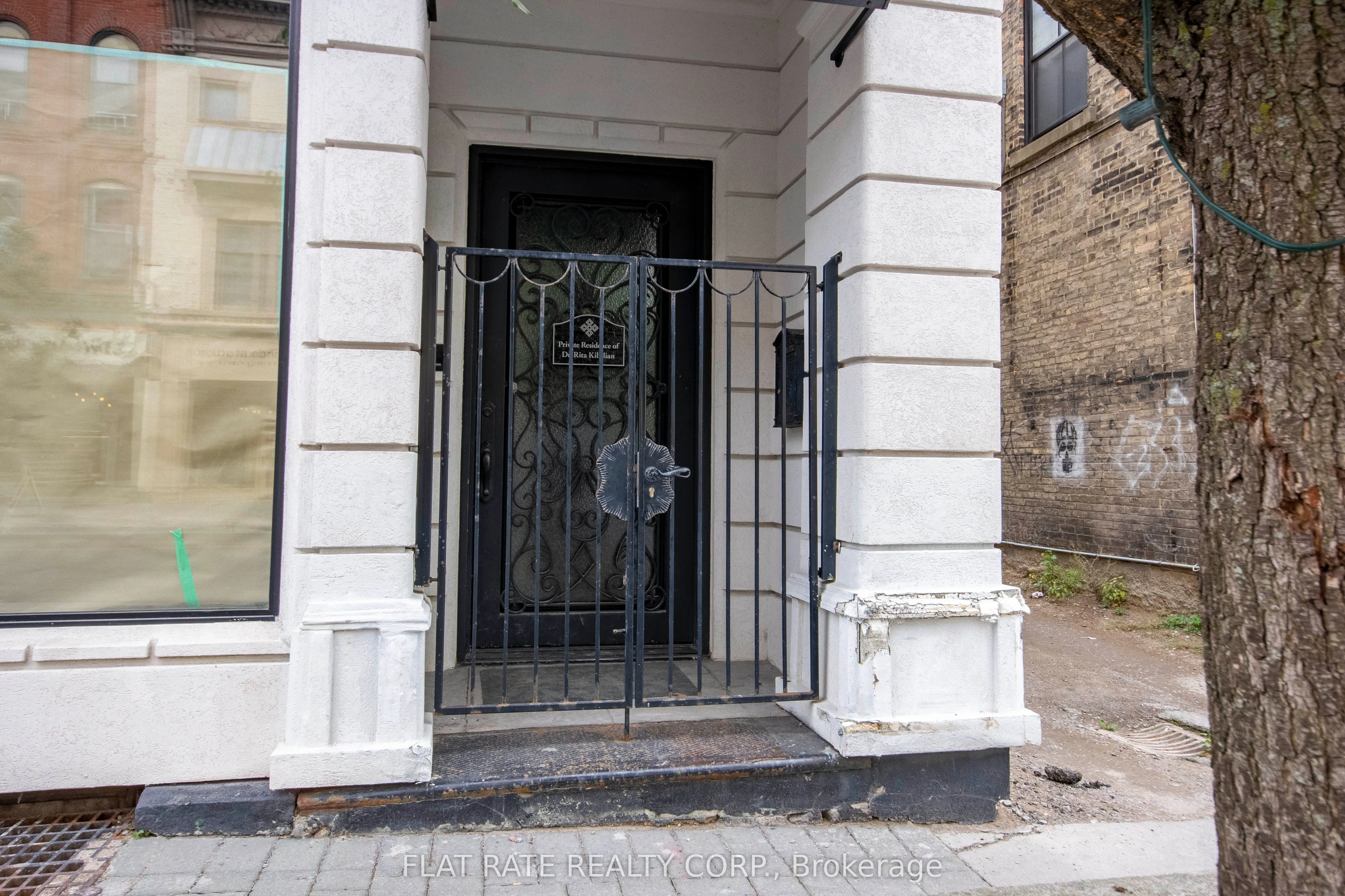 139-141 HUNTER Street W