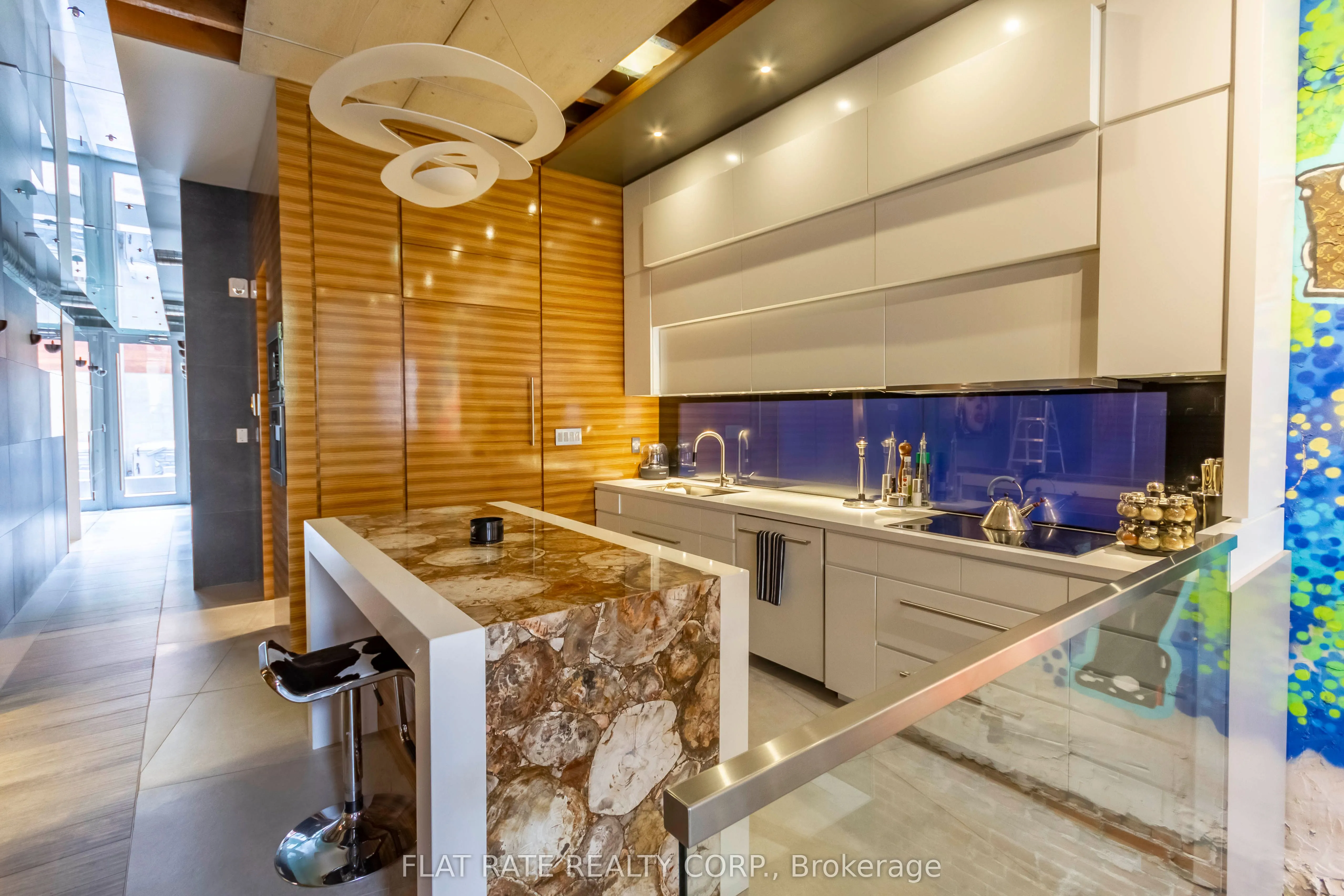 139-141 HUNTER Street W