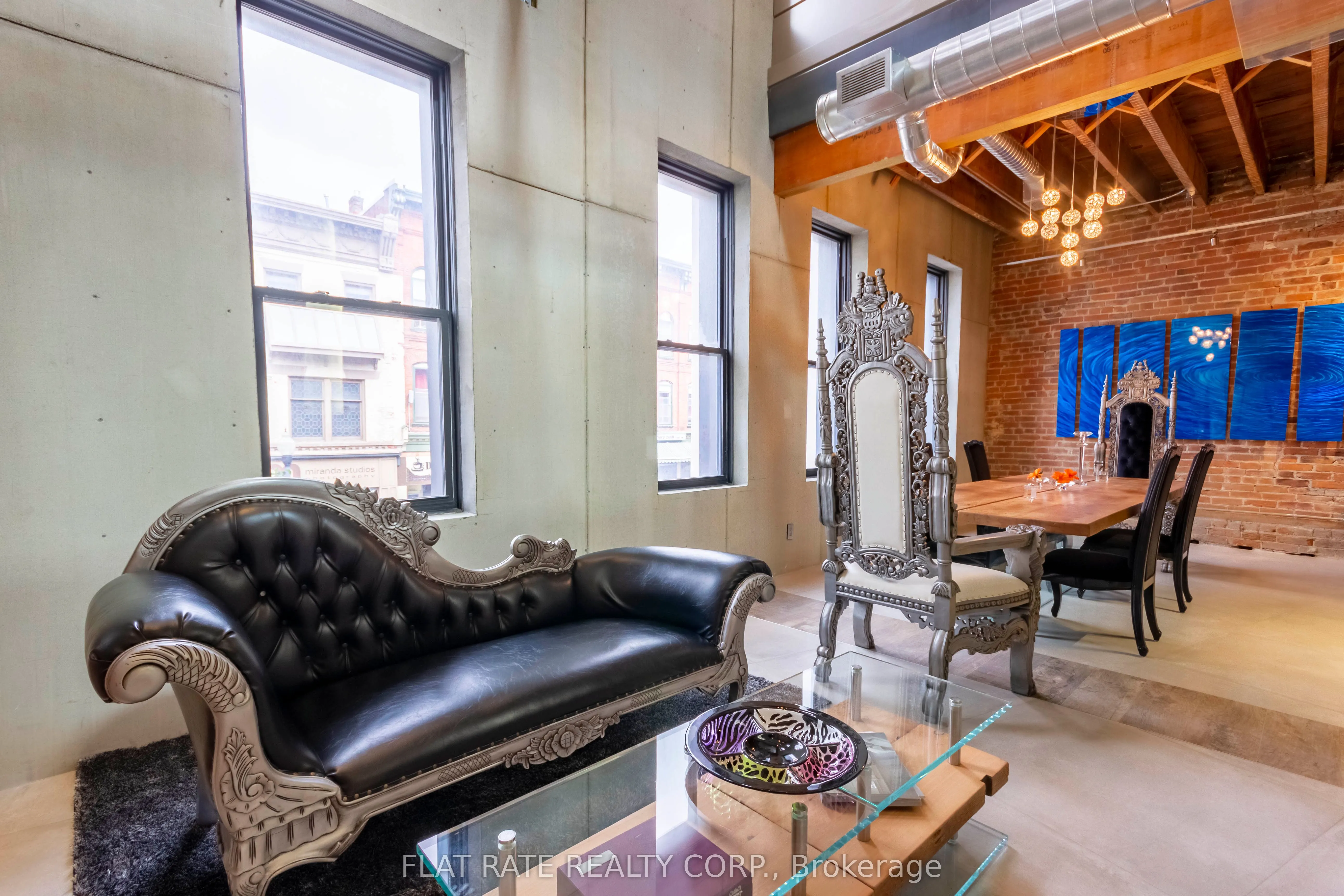 139-141 HUNTER Street W