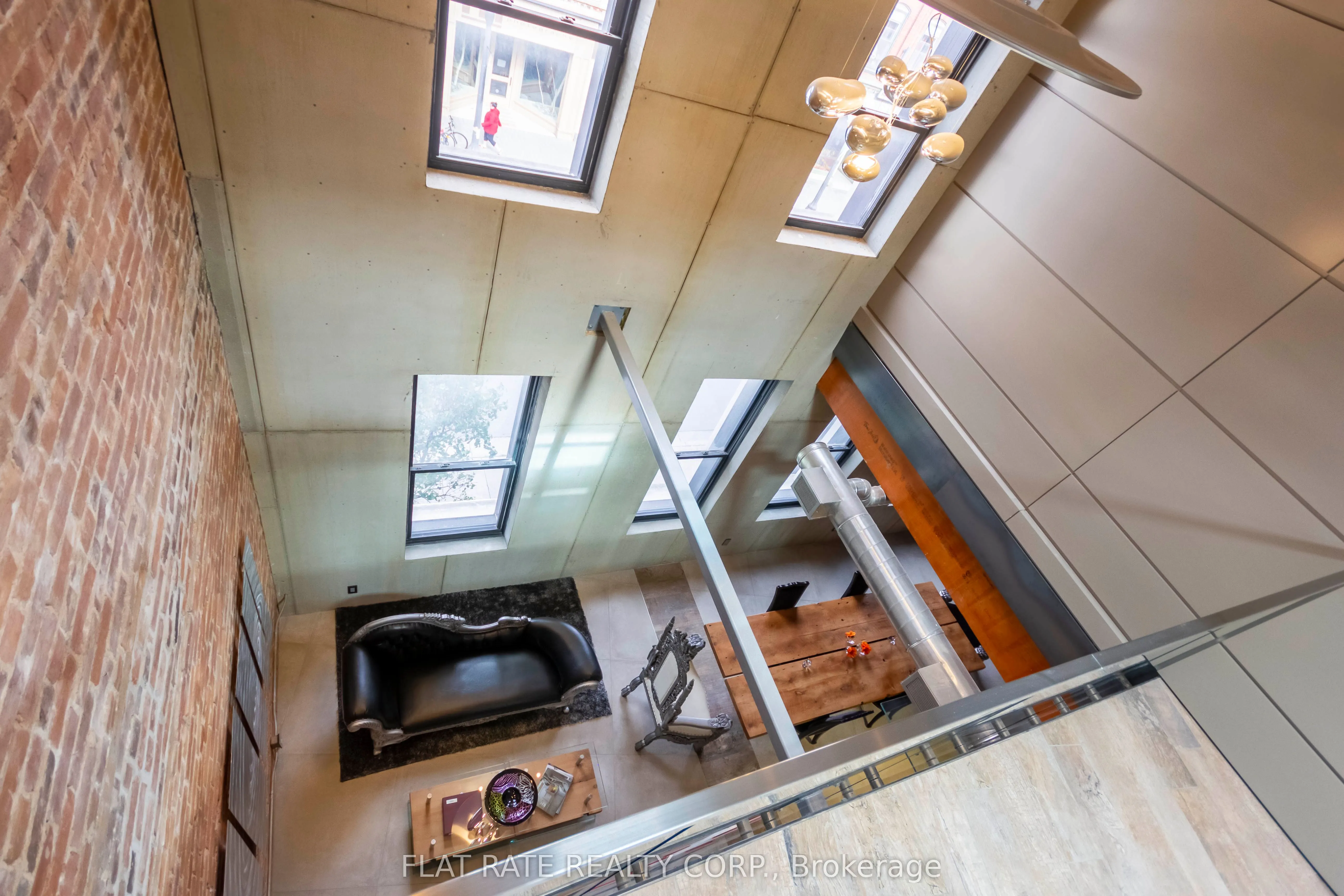 139-141 HUNTER Street W