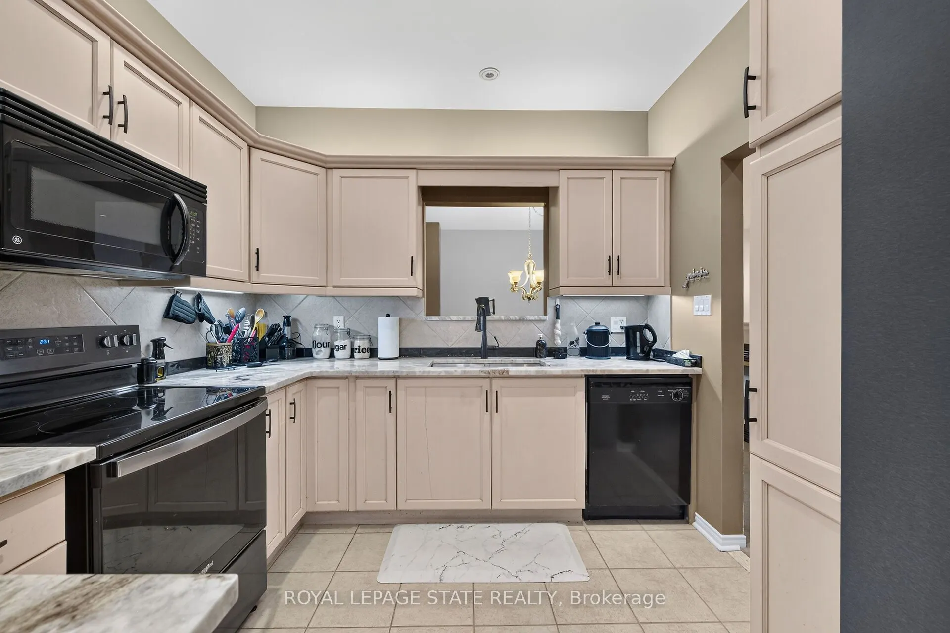 159 Thoroughbred Boulevard