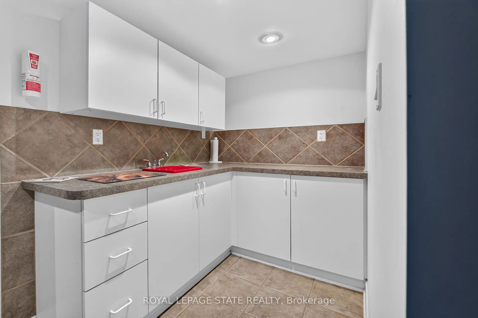 159 Thoroughbred Boulevard