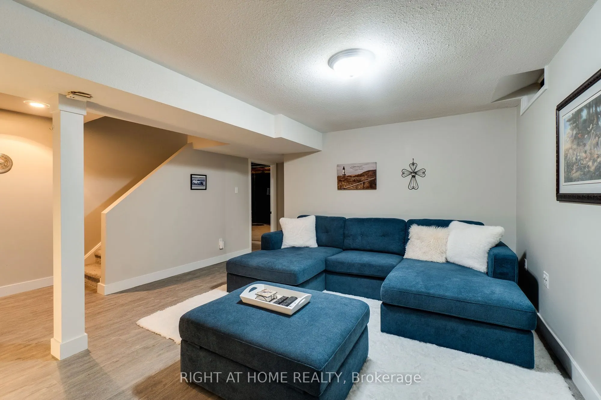 234 Philip Court W