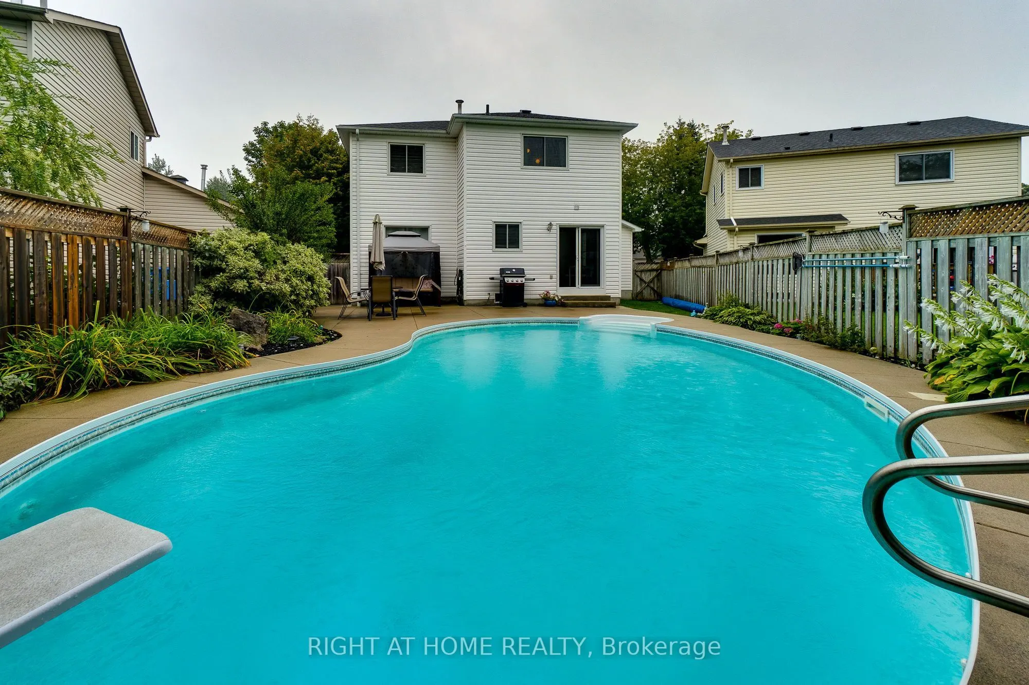 234 Philip Court W