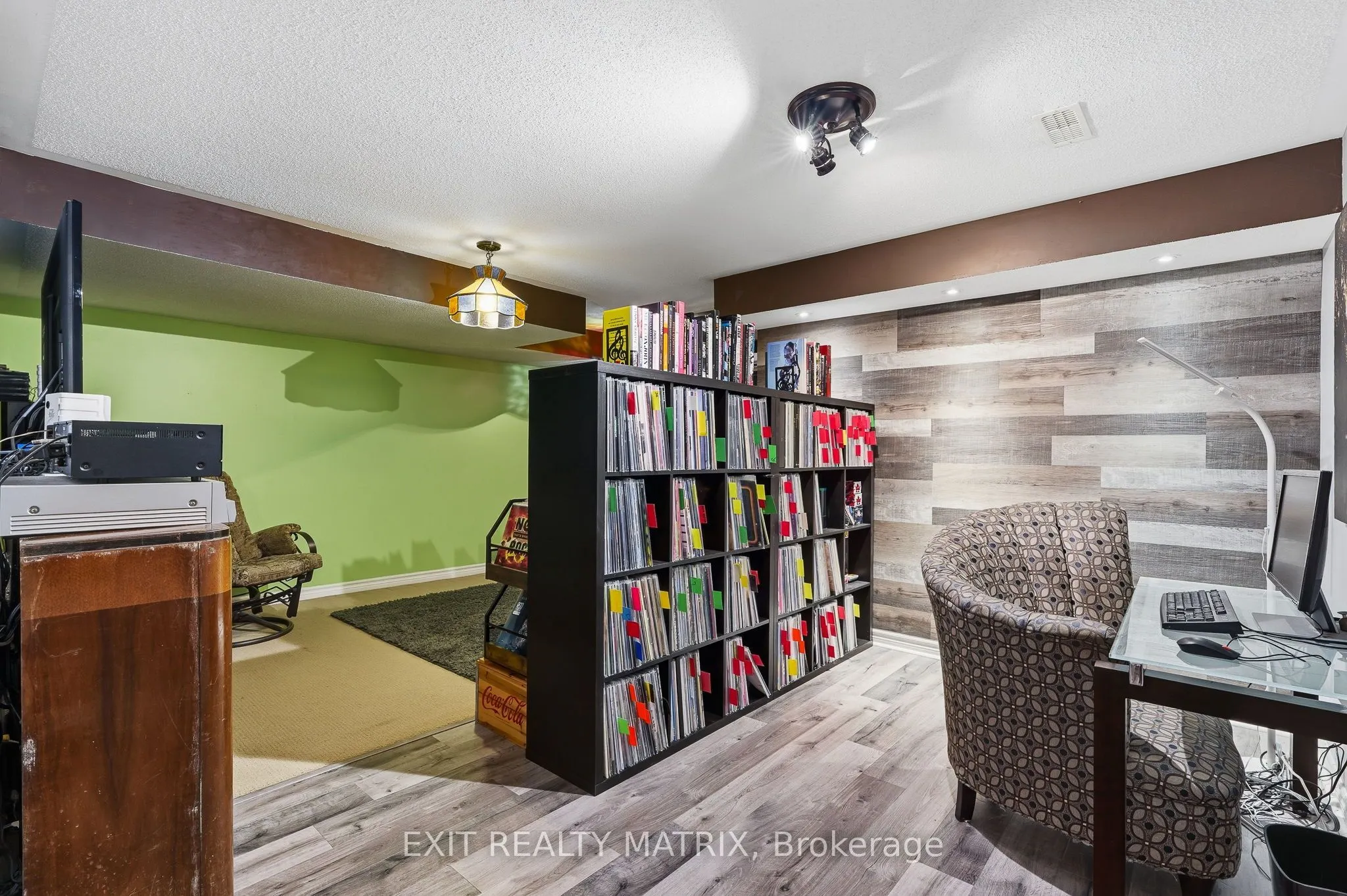 4233 Kelly Farm Drive