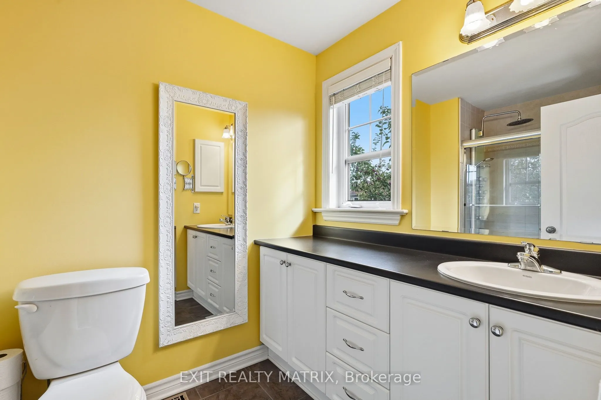 4233 Kelly Farm Drive