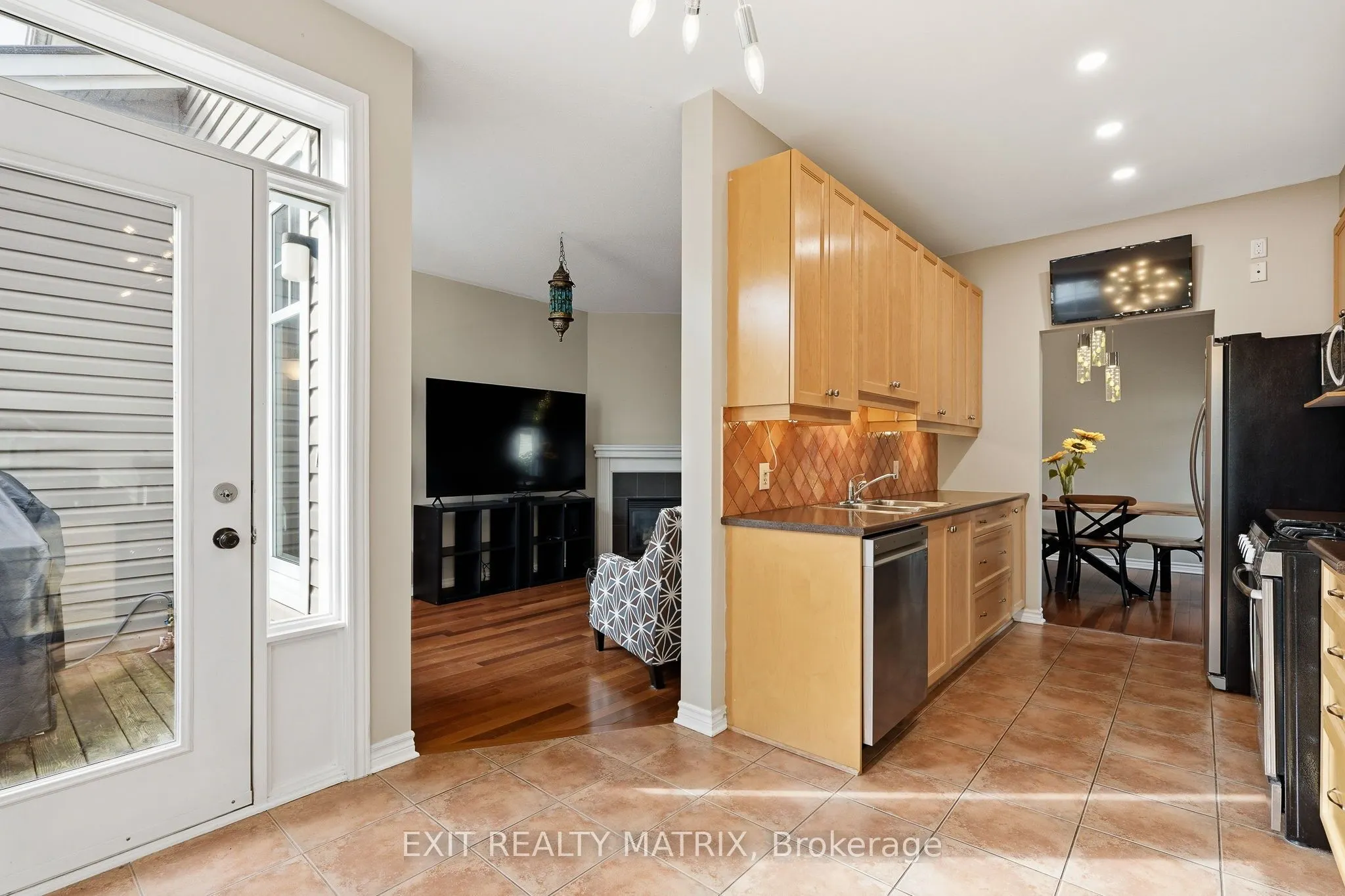 4233 Kelly Farm Drive