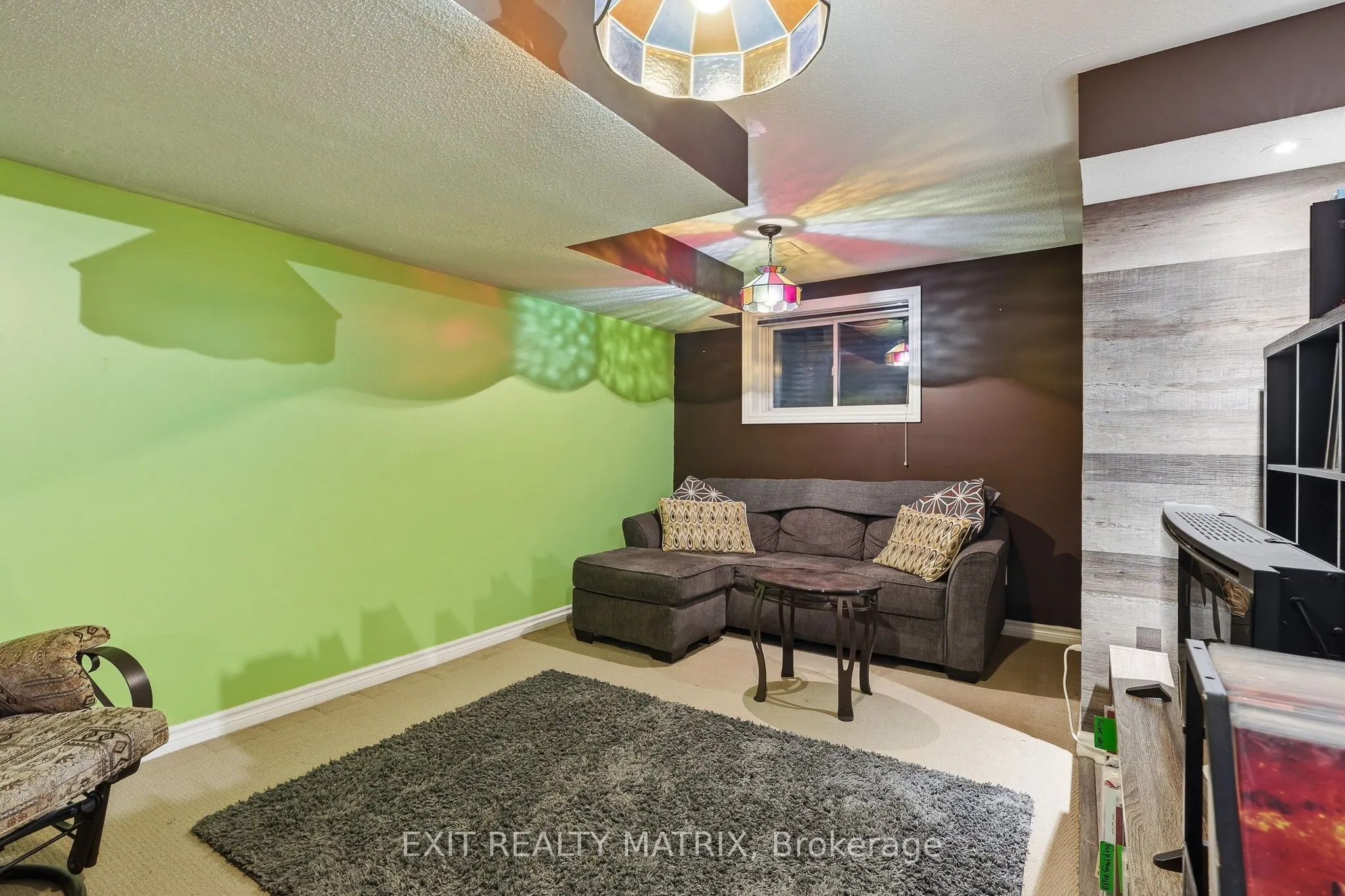 4233 Kelly Farm Drive