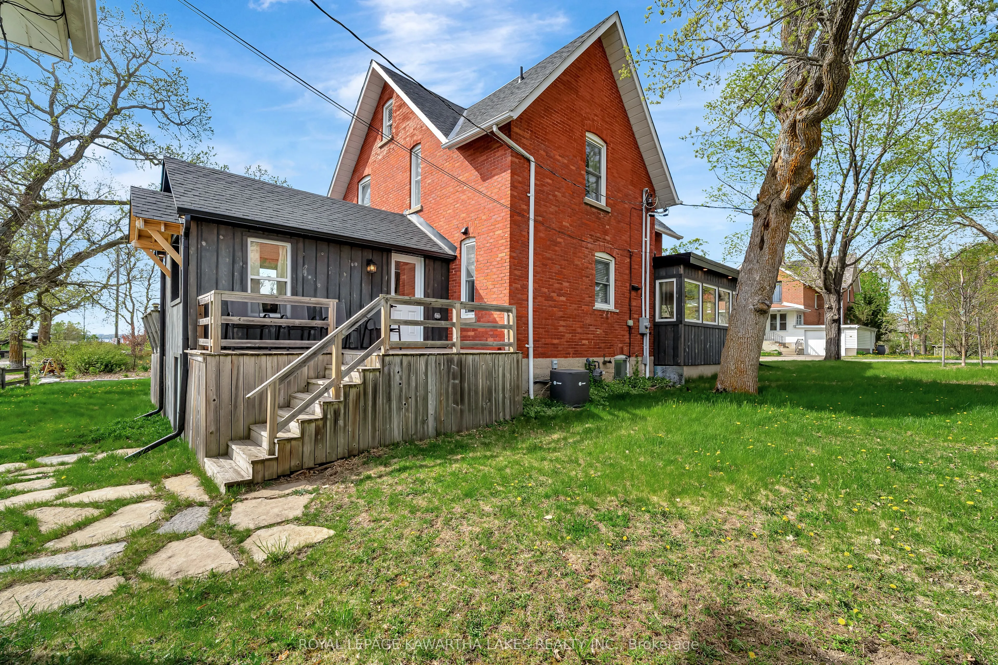 45 OAK Street