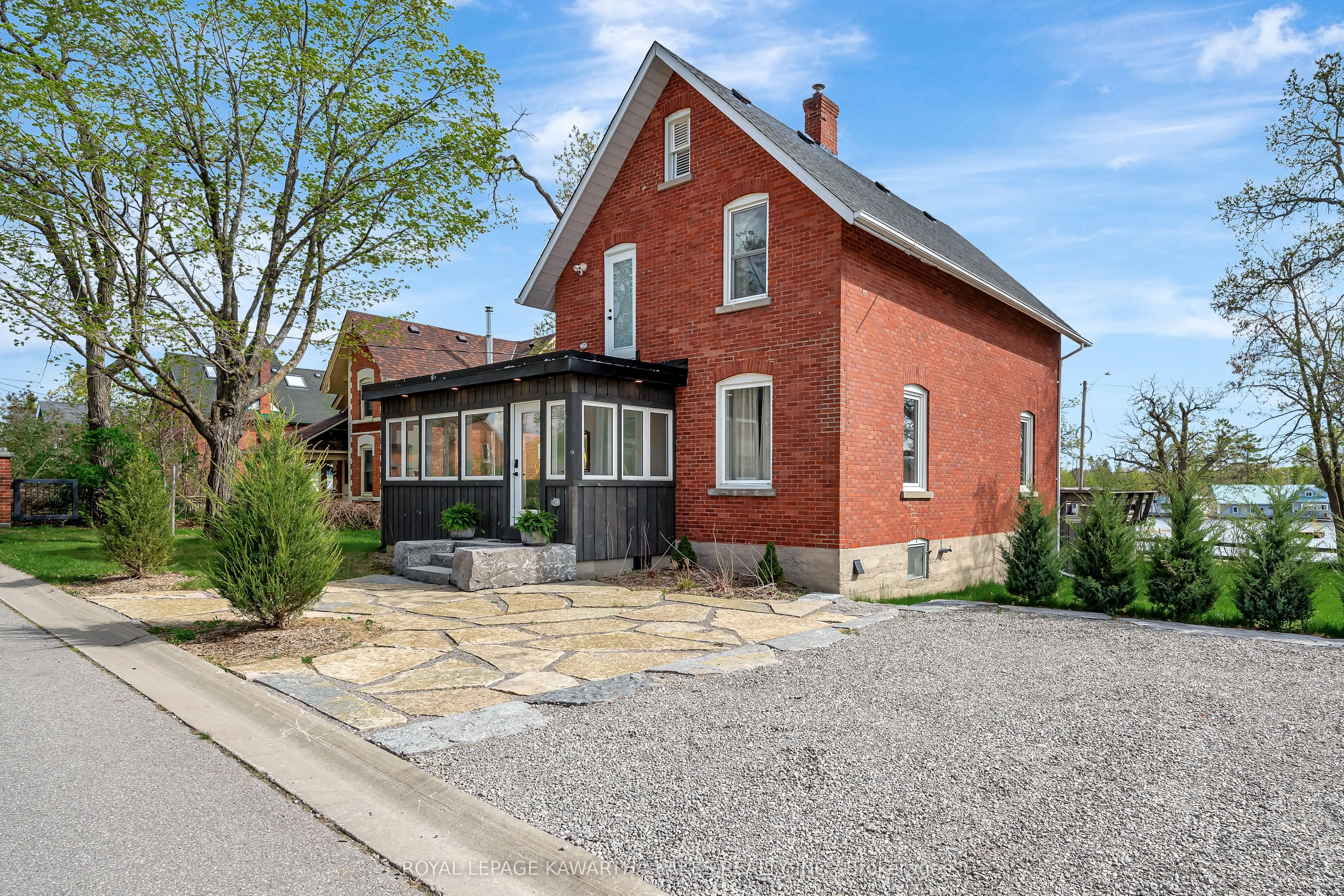 45 OAK Street