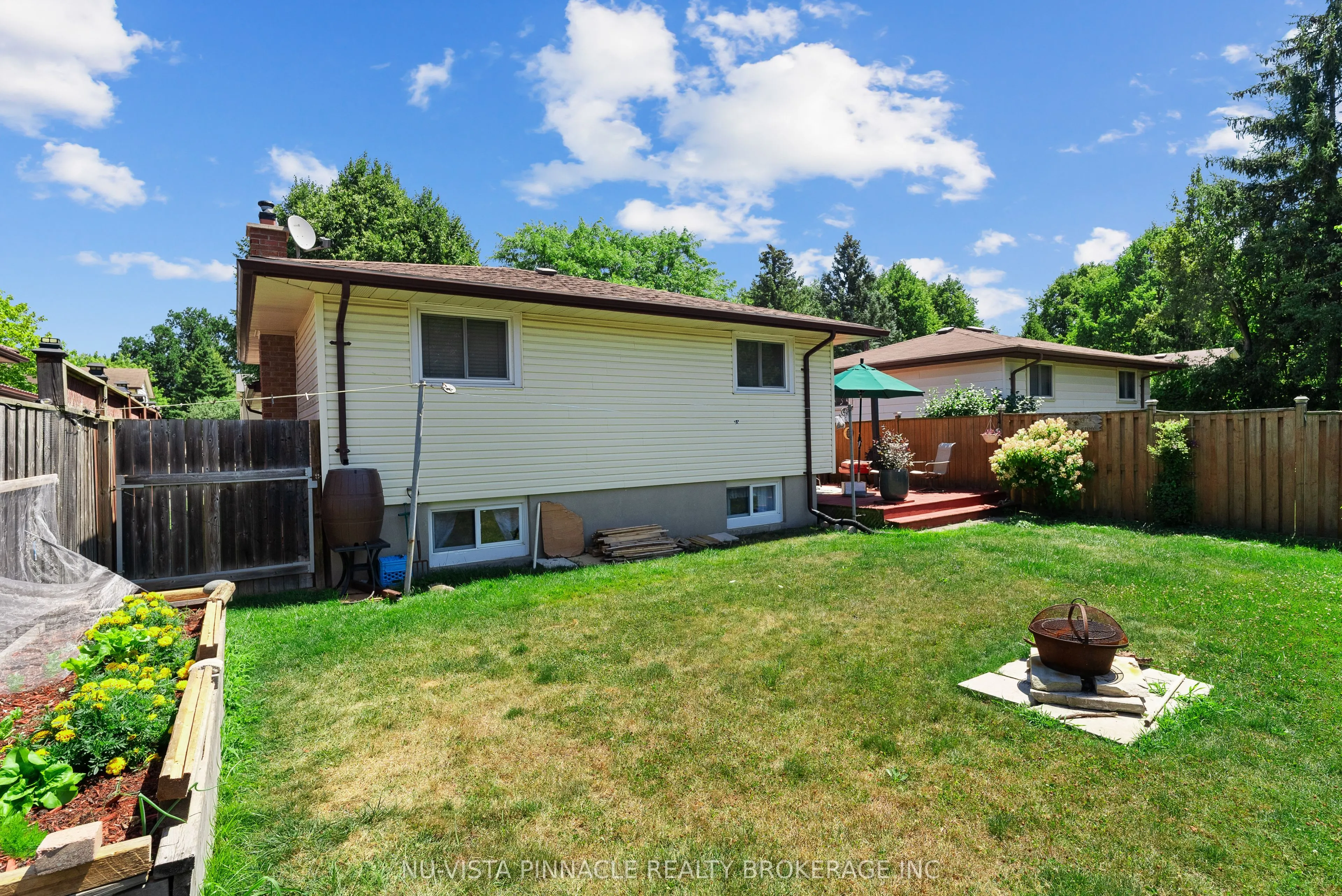 56 KINTAIL Crescent