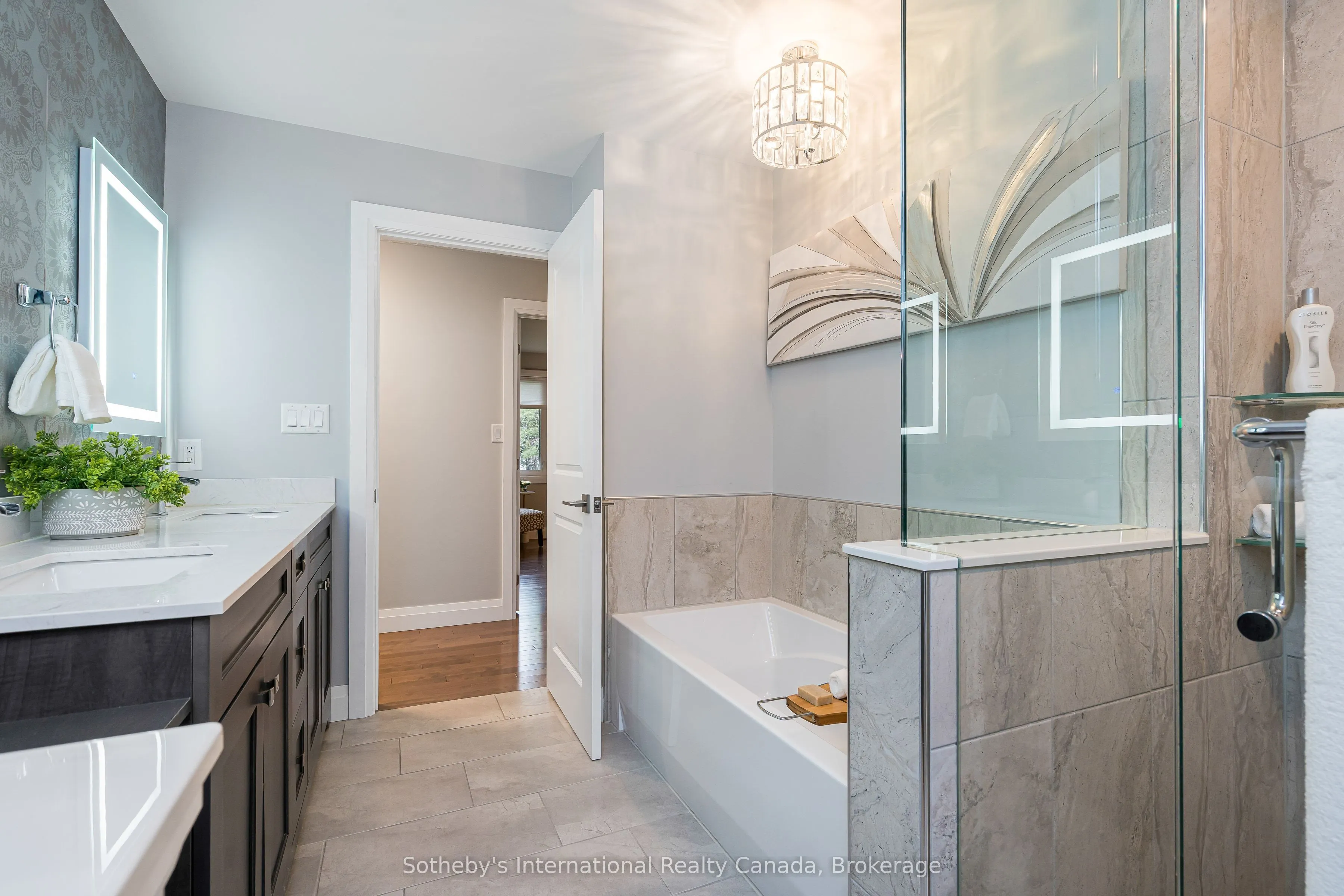 359288 Grey Rd 15