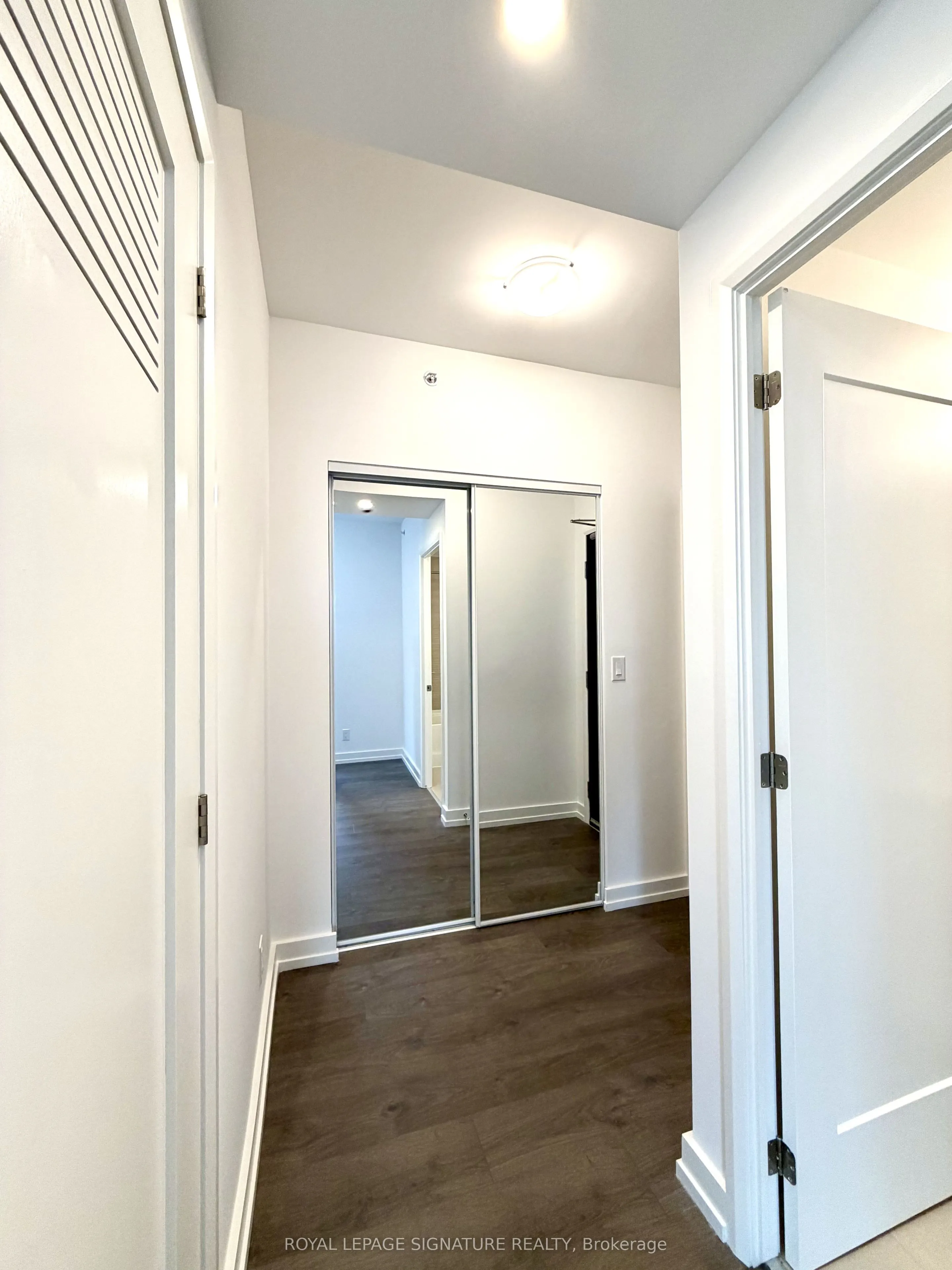 75 James Street #1414