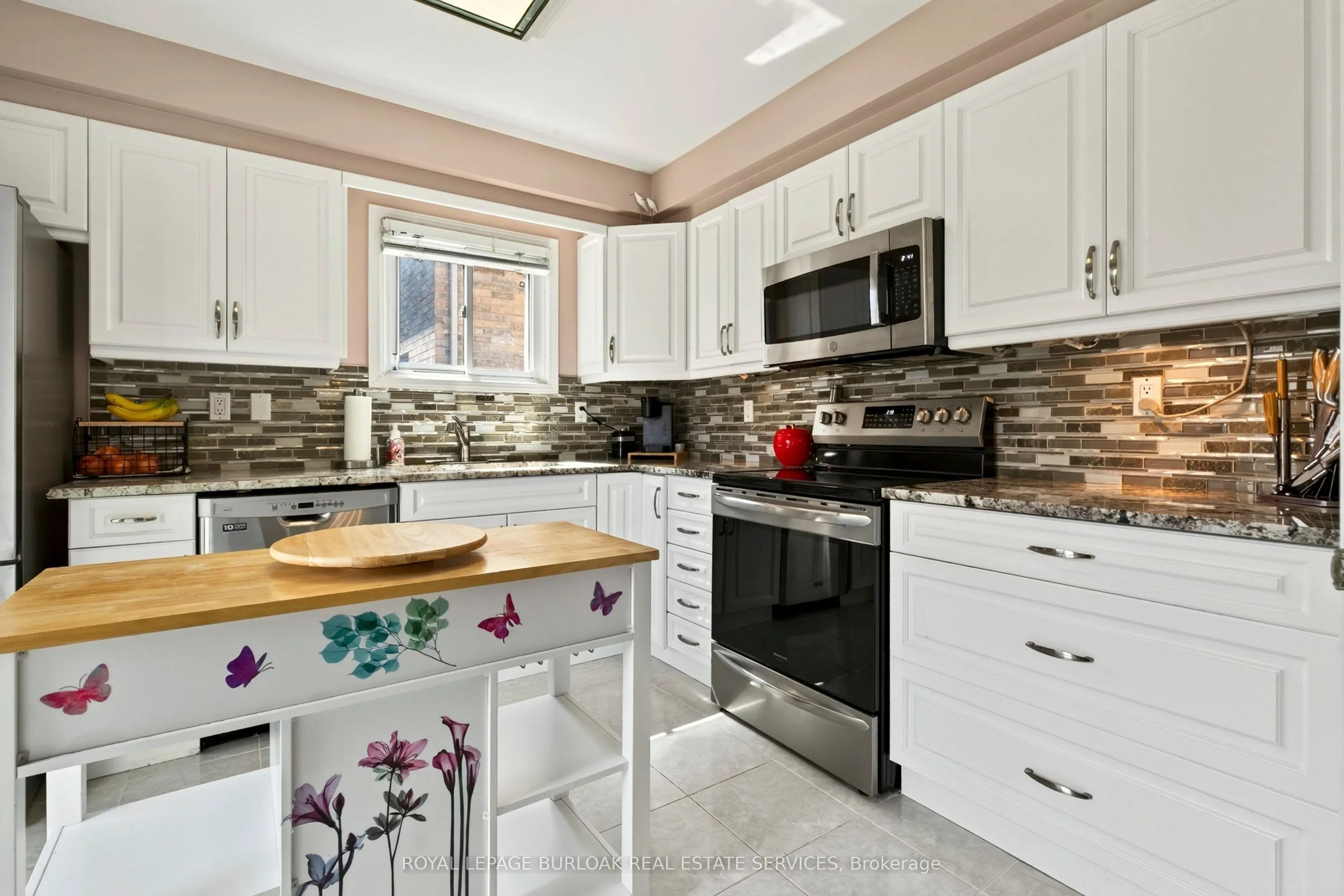 31 Grindstone Way