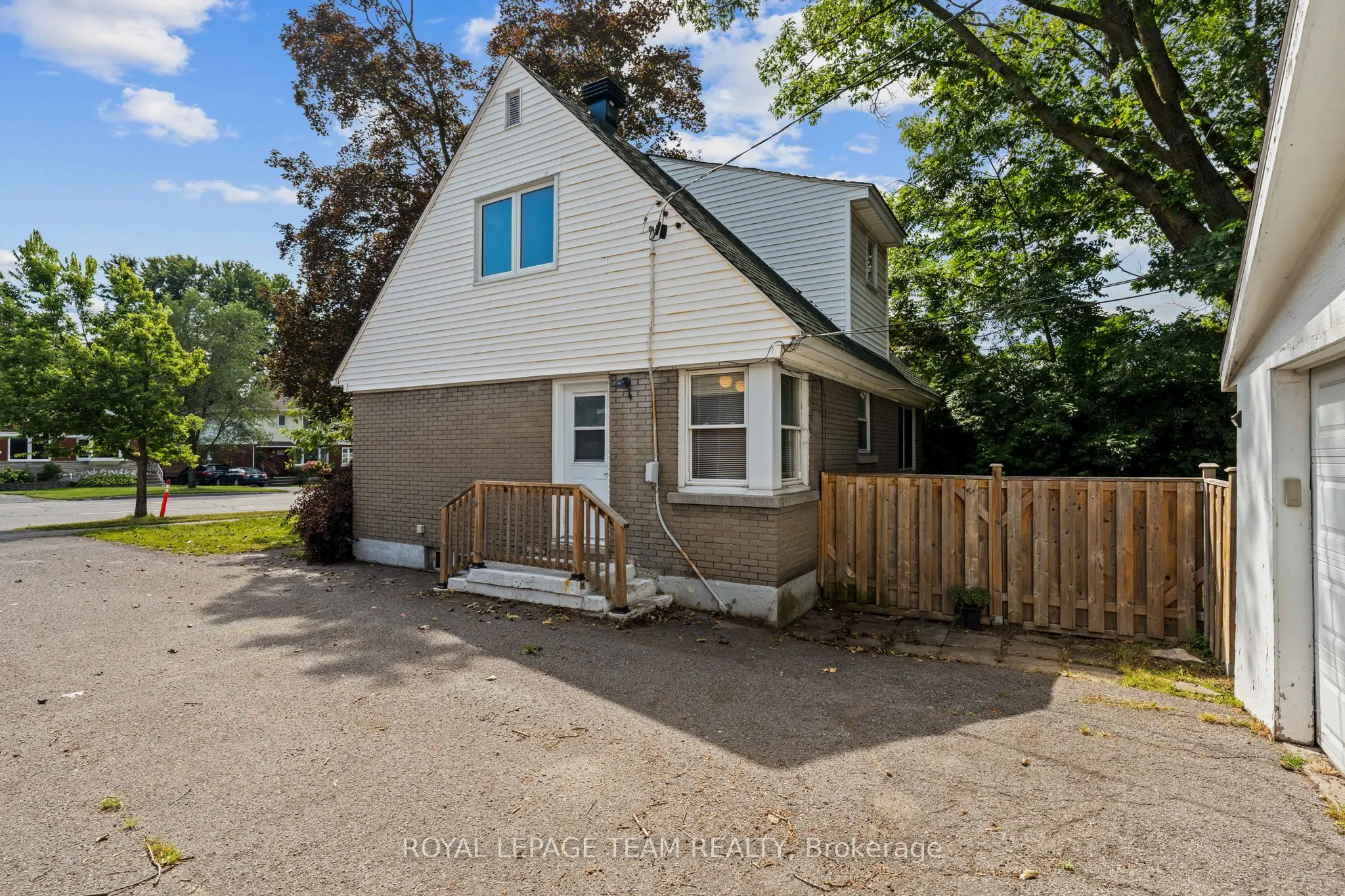873 Smyth Road