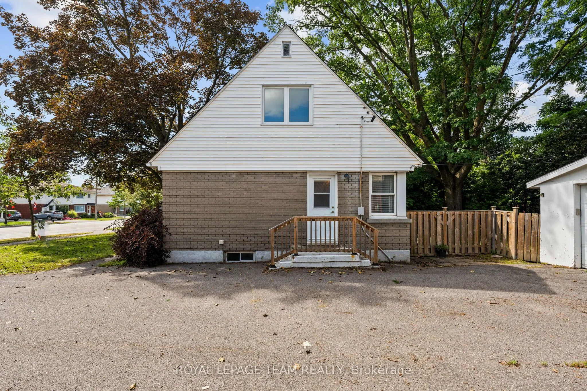 873 Smyth Road