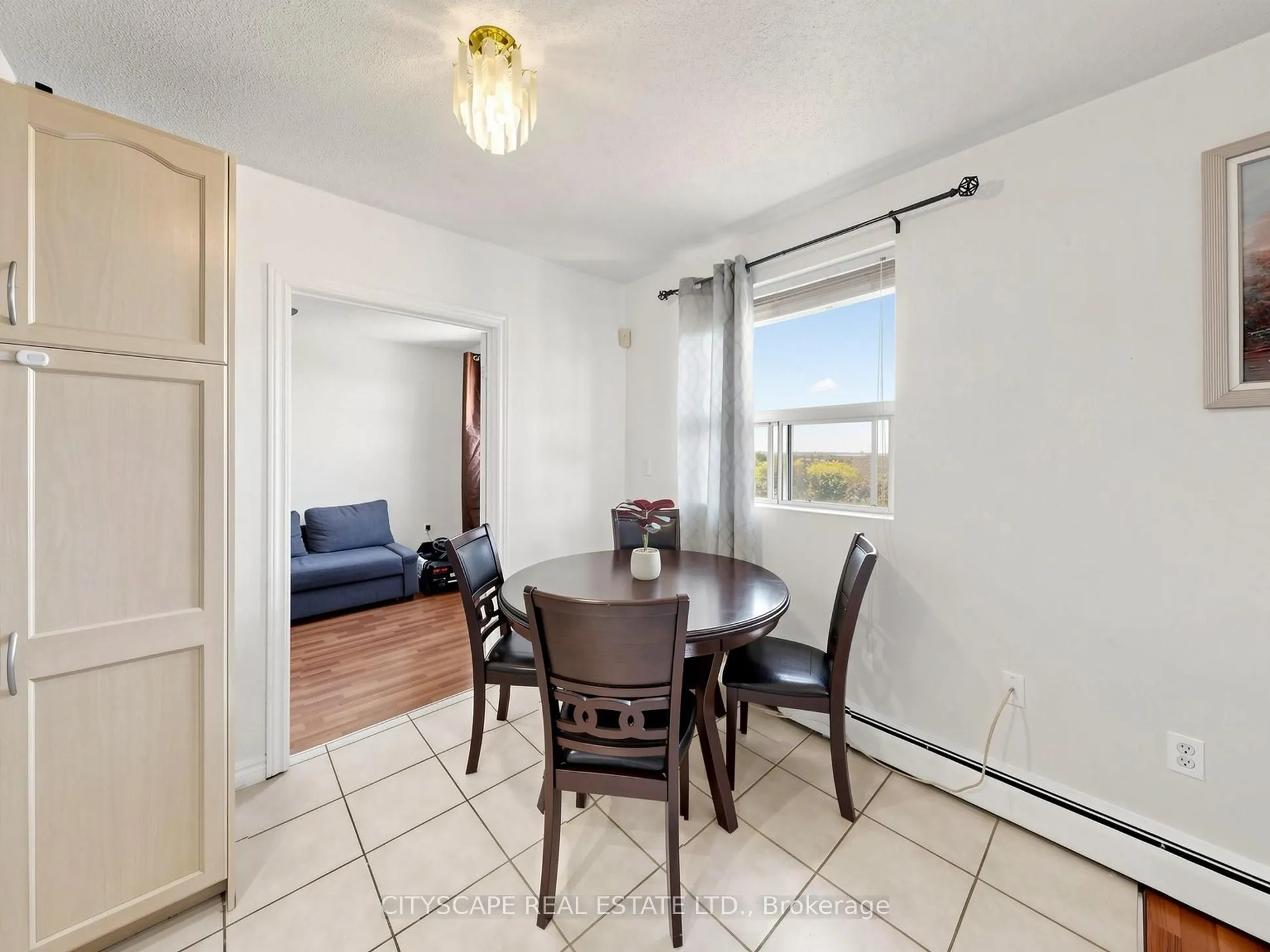 851 Queenston Road #708