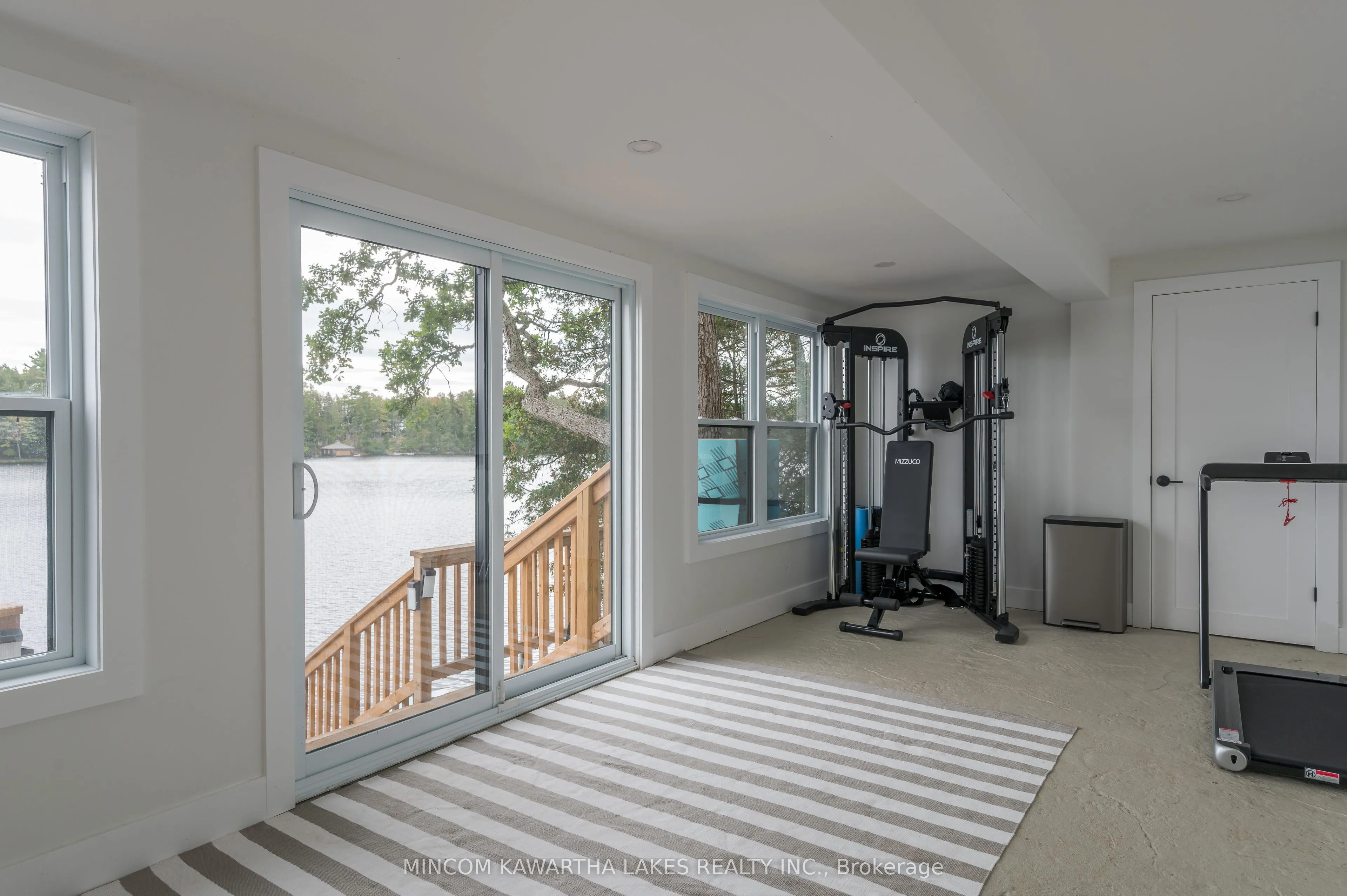 1416 Northey's Bay Road