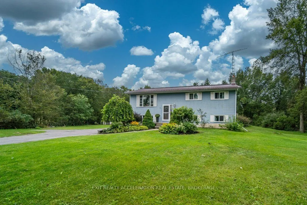 4524 County Rd 1 E