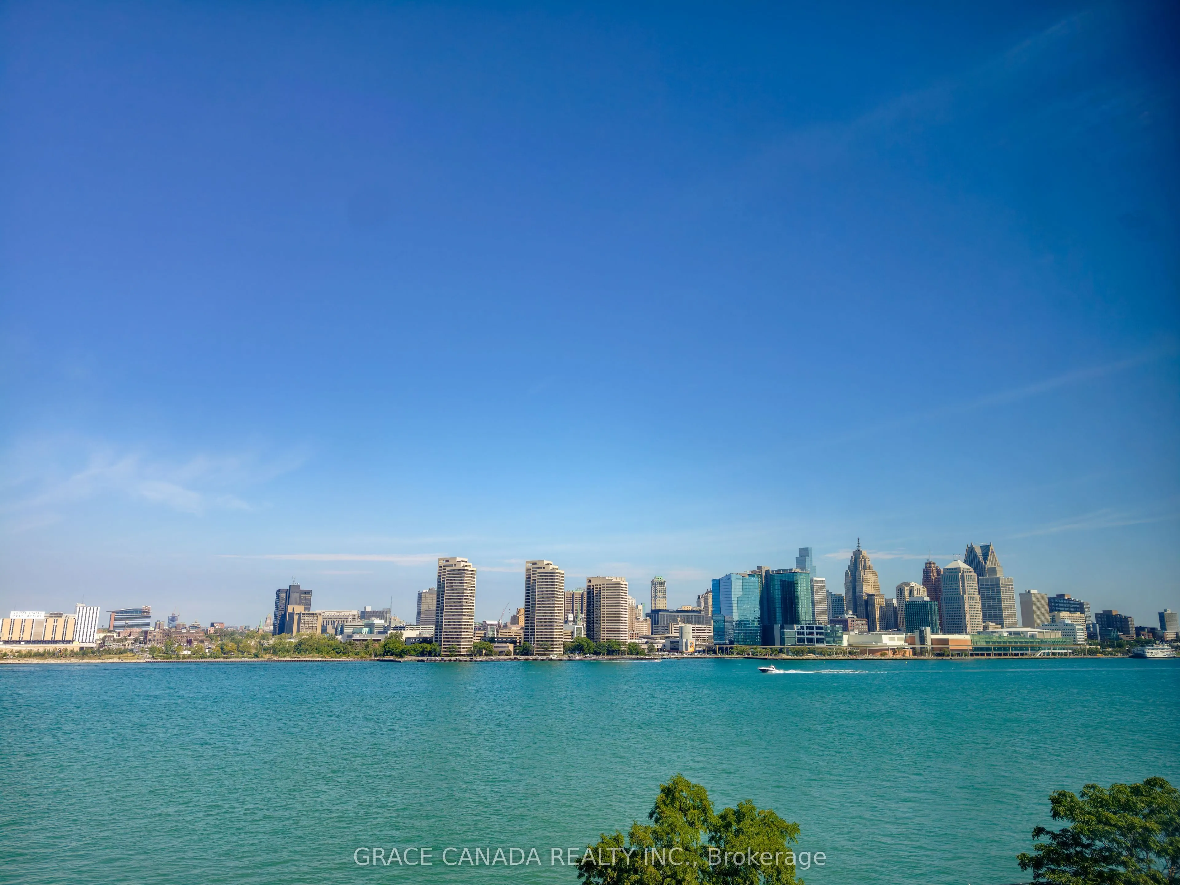 1225 Riverside Drive W #504