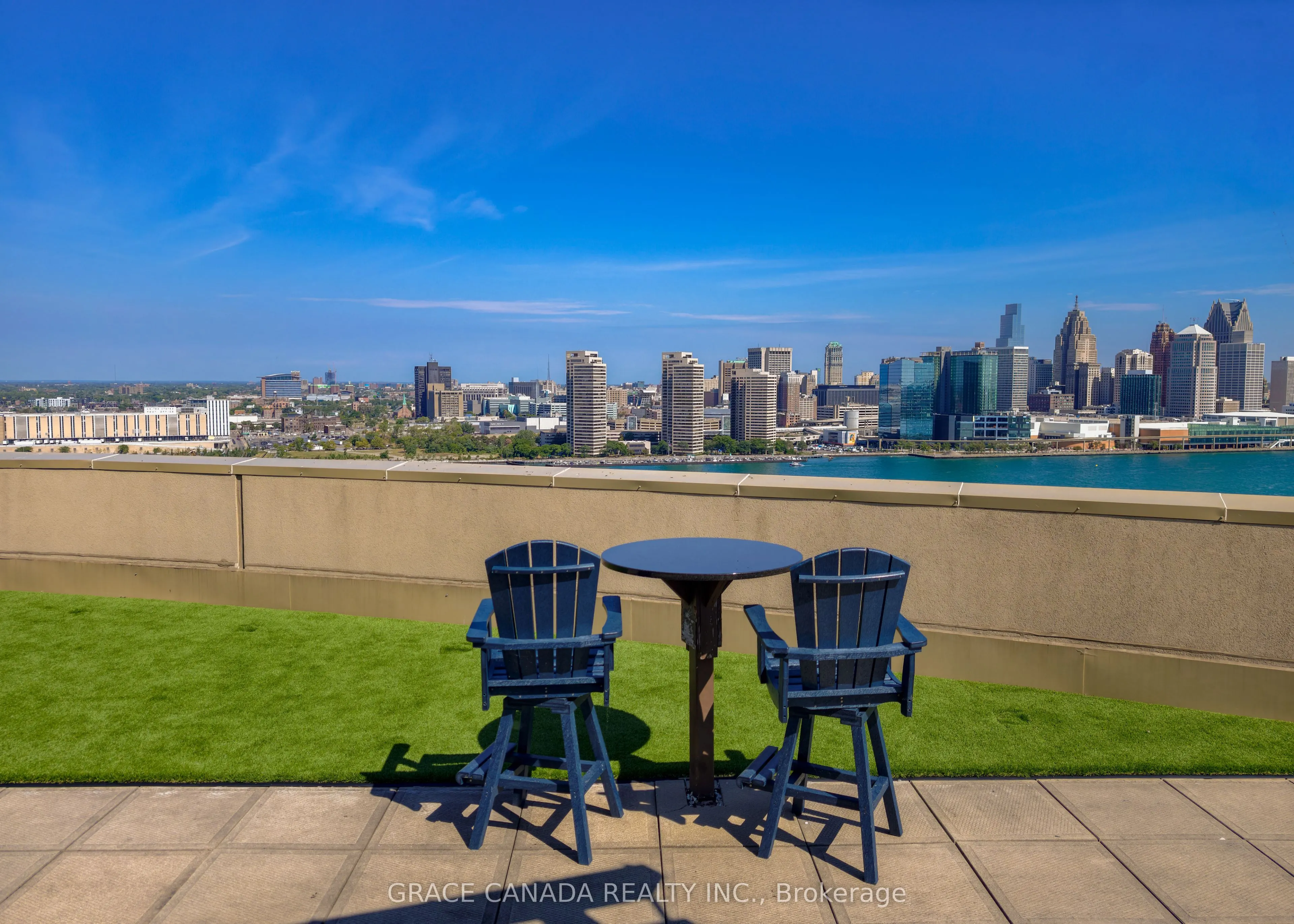 1225 Riverside Drive W #504
