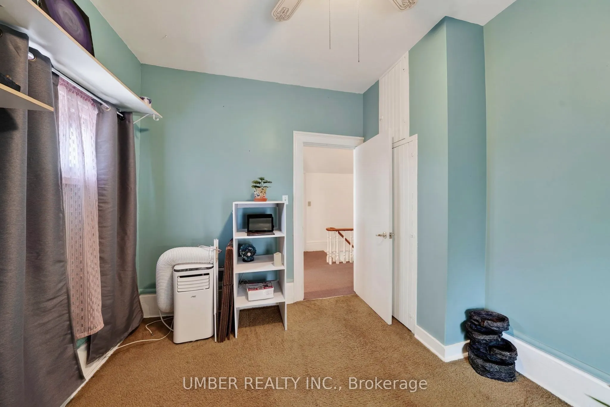 3318 Main Street