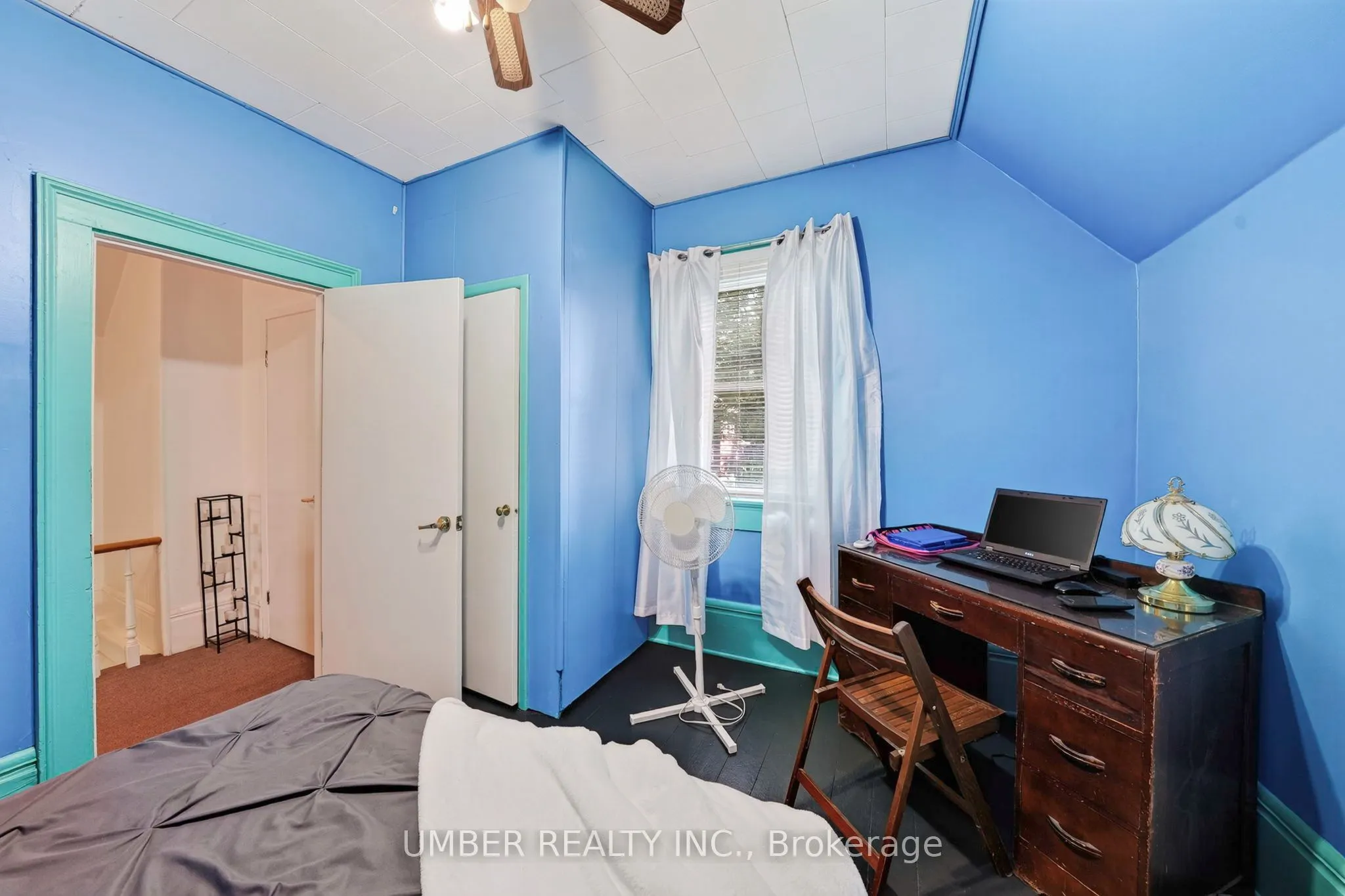 3318 Main Street