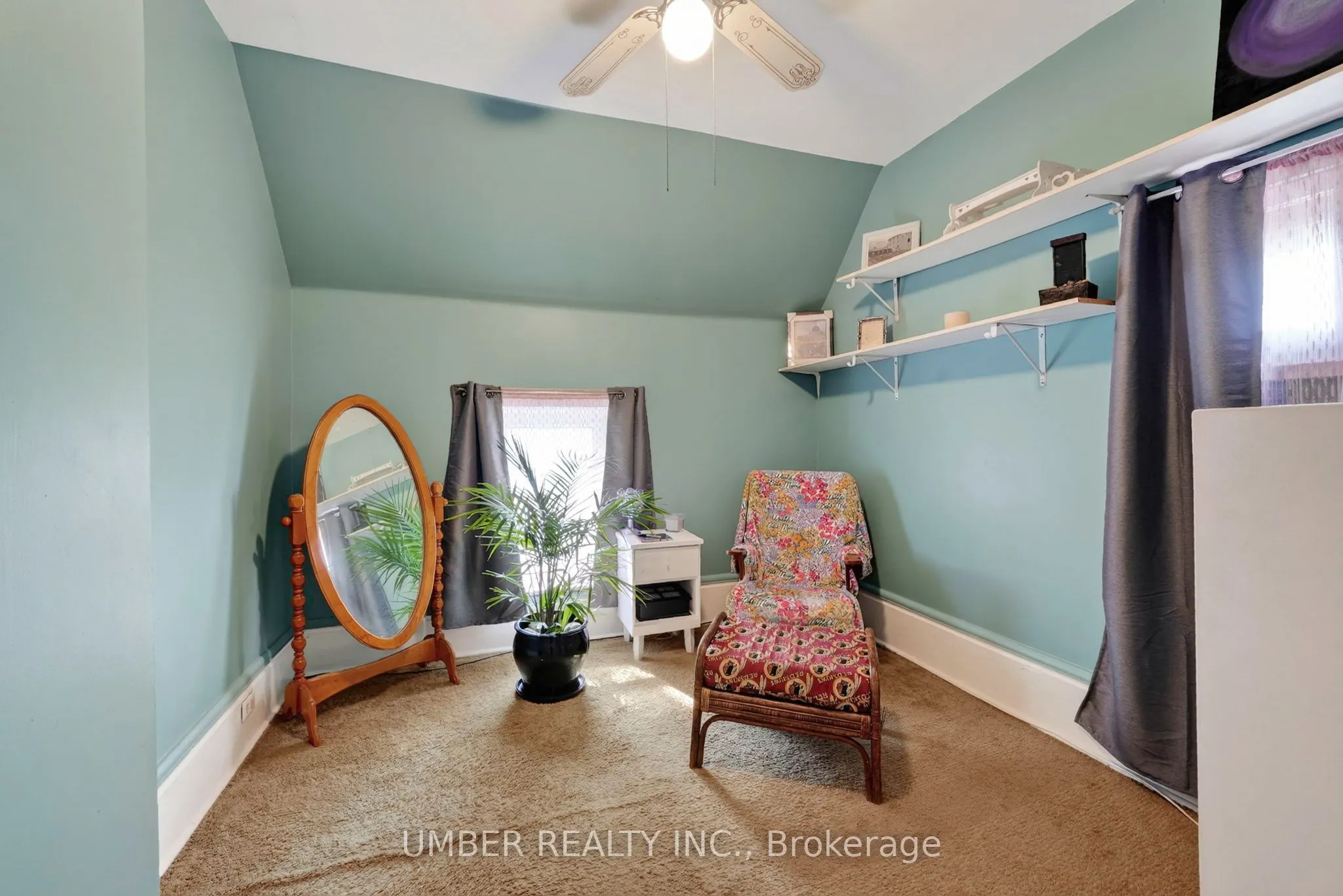 3318 Main Street