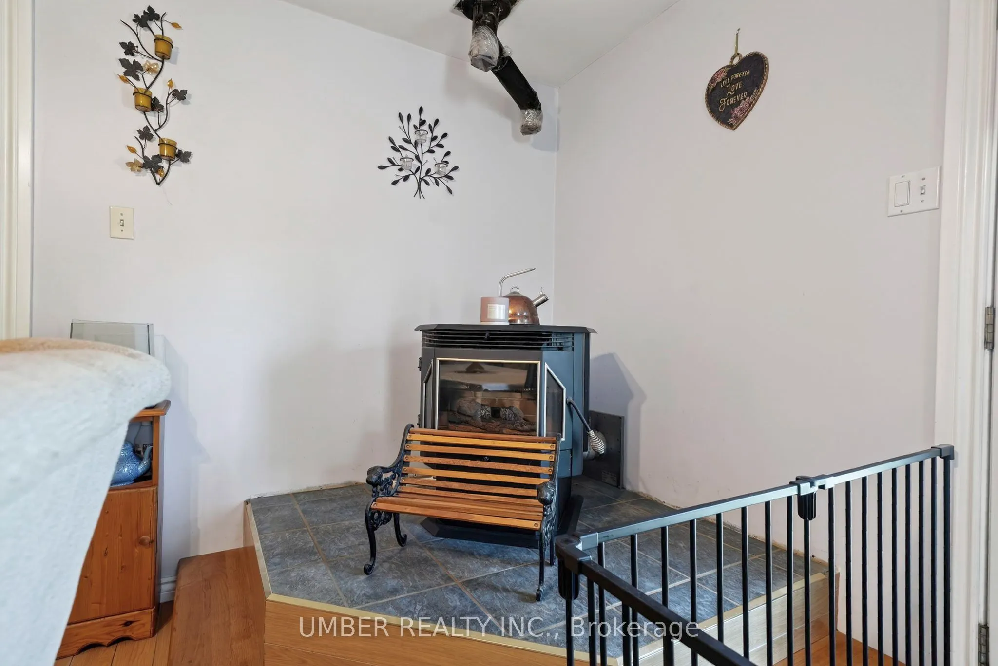 3318 Main Street