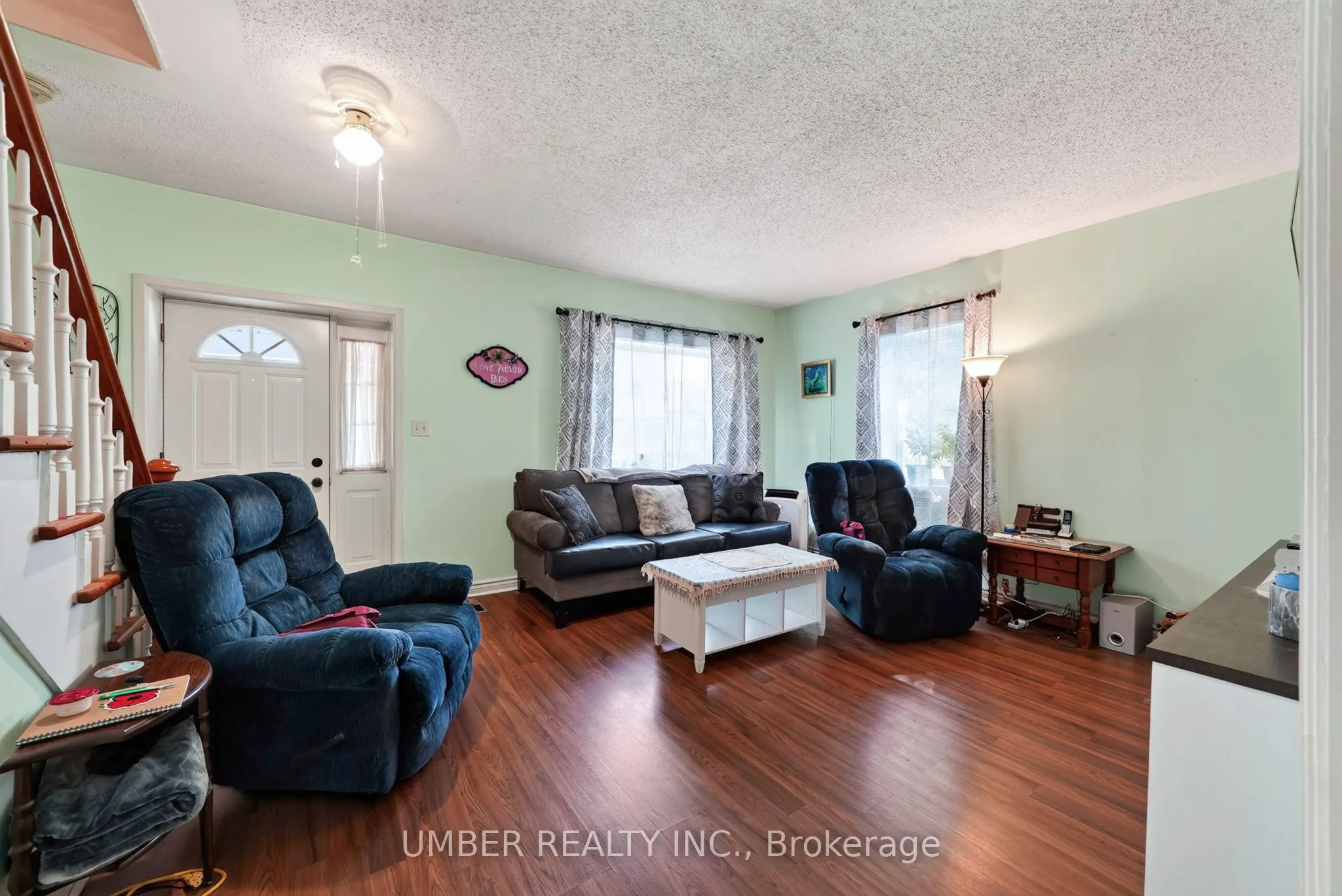 3318 Main Street