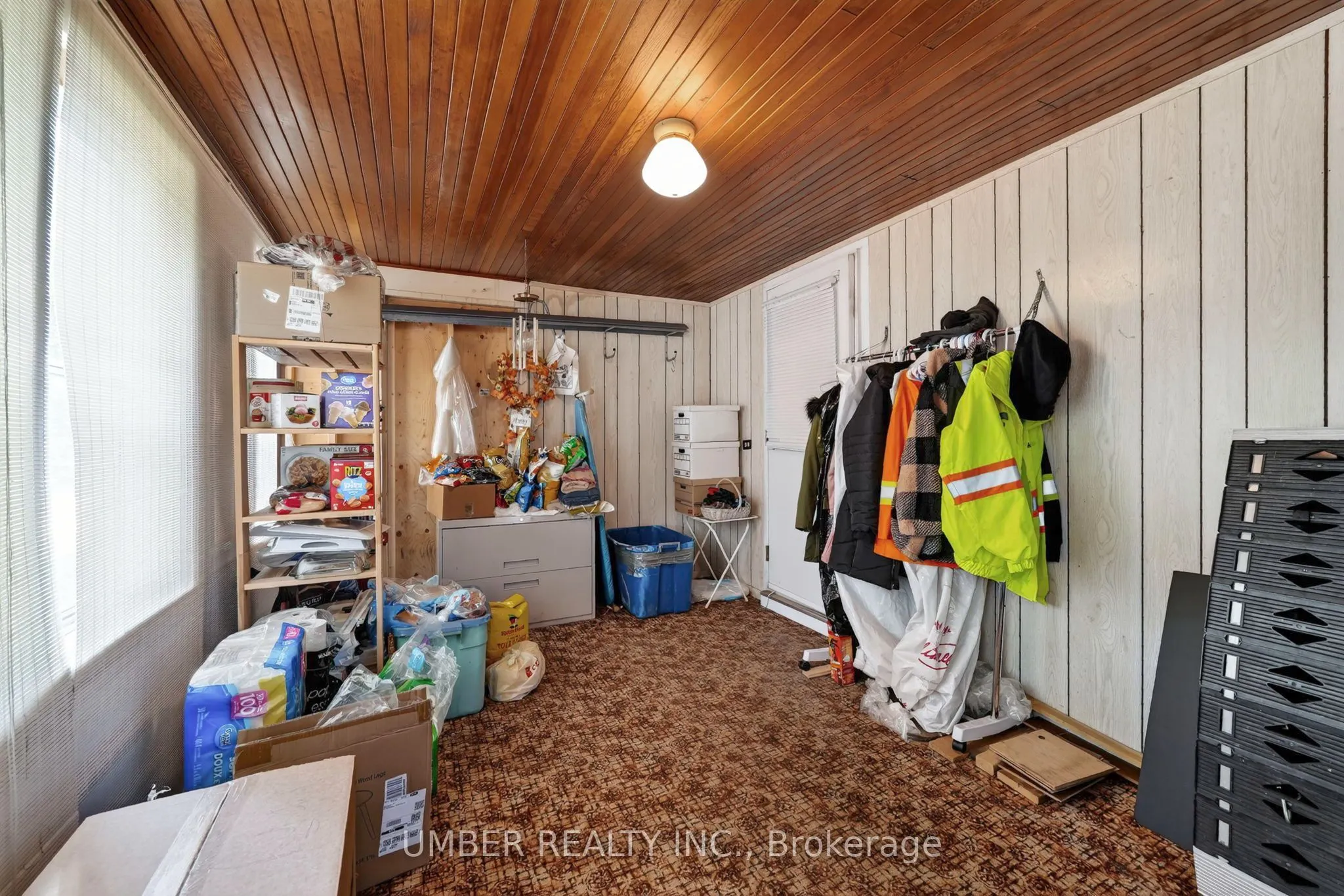 3318 Main Street