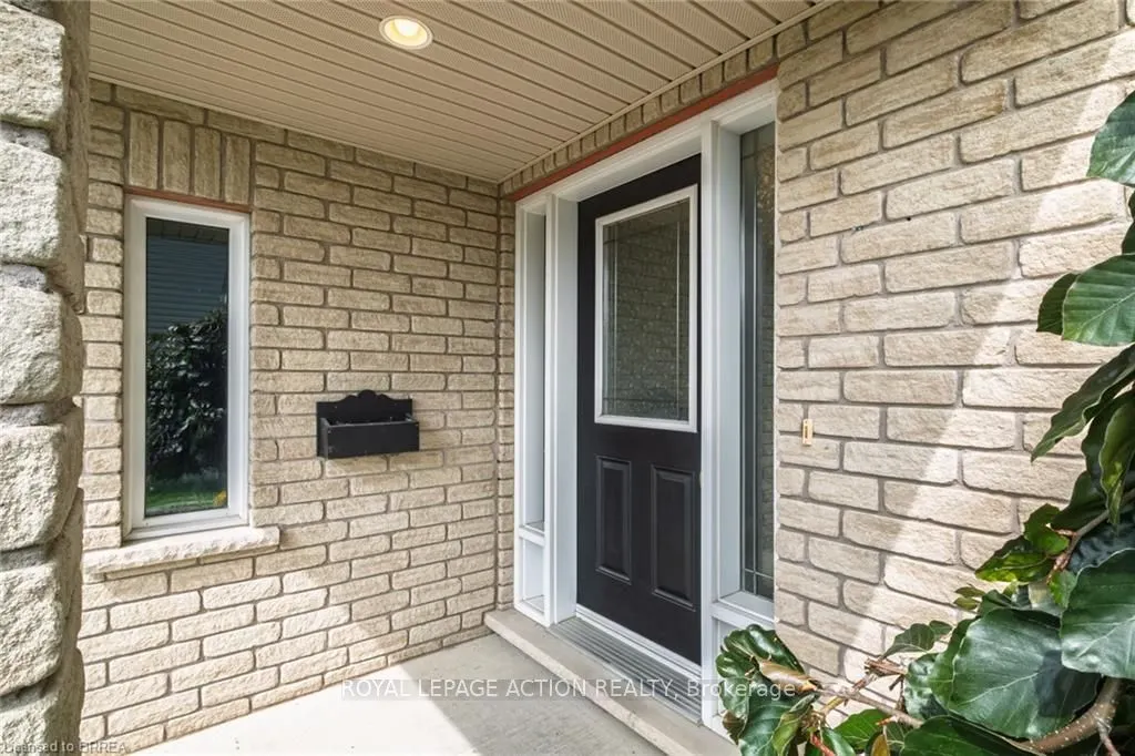 15 Landon Avenue