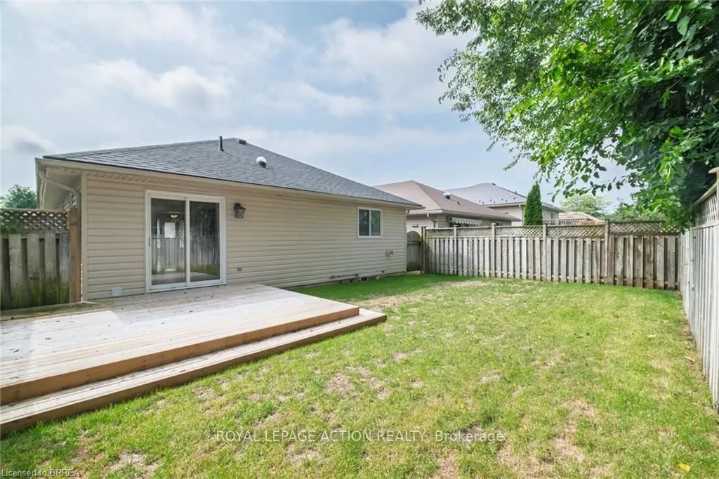 15 Landon Avenue