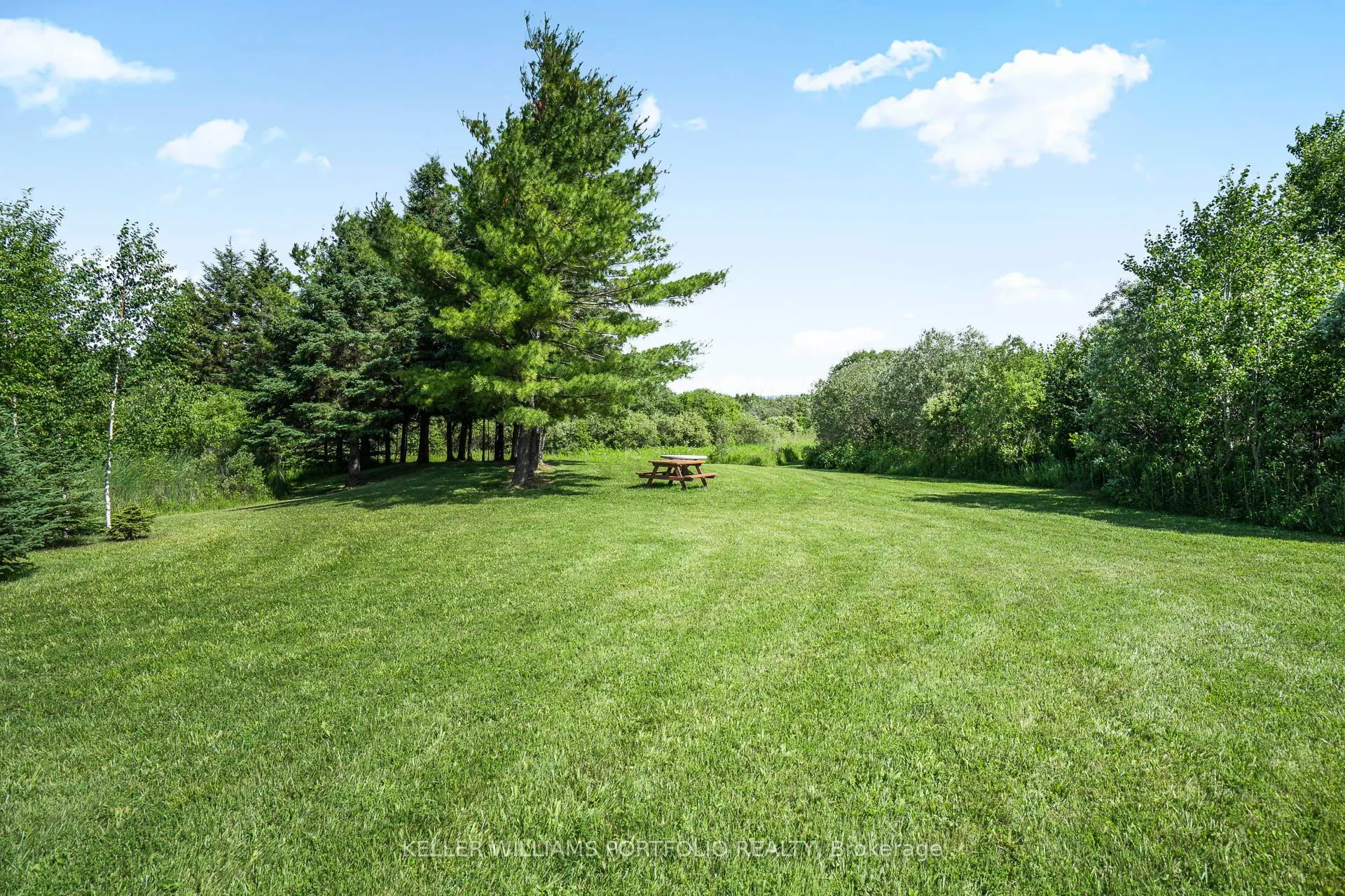 254588 Ninth Line