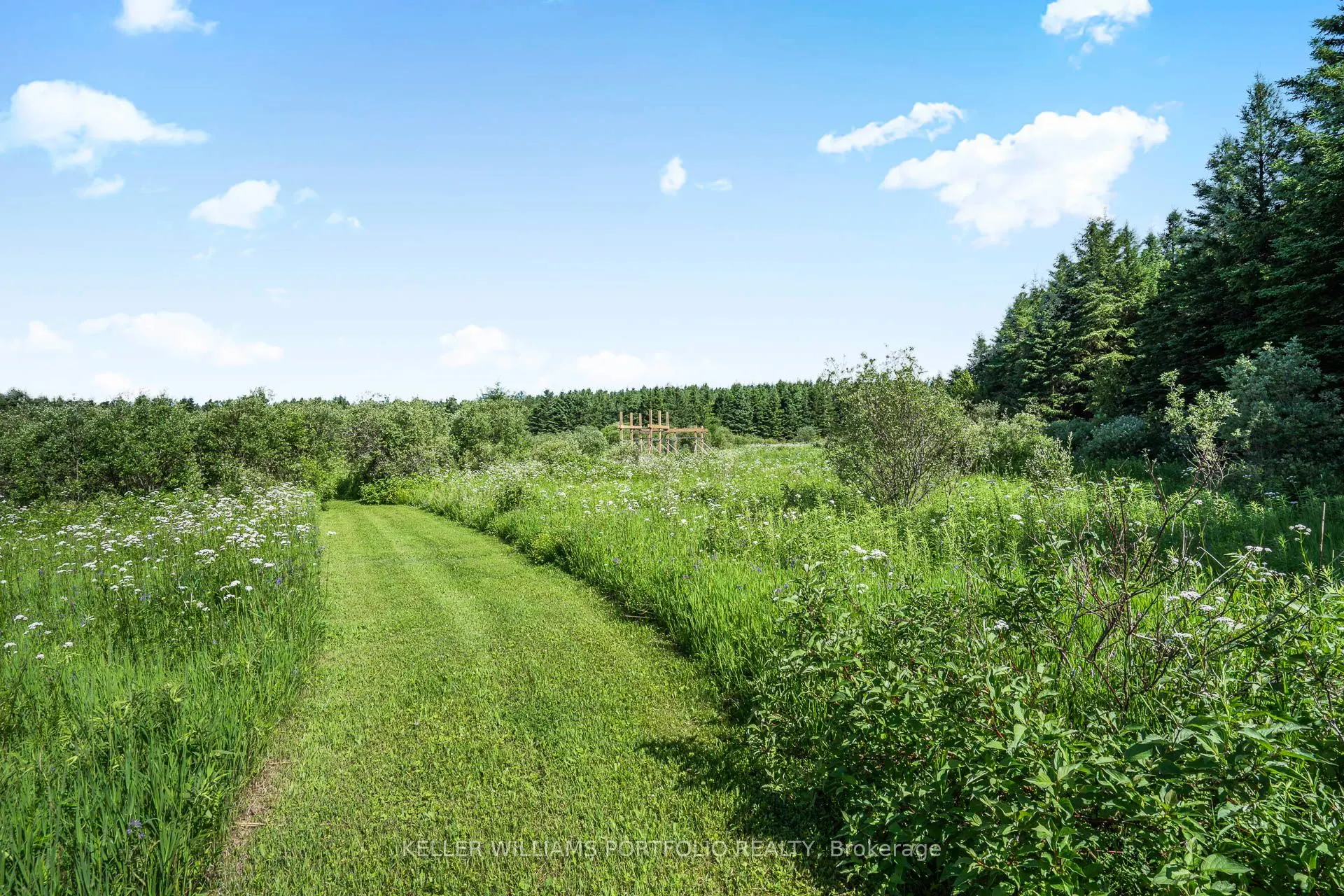 254588 Ninth Line