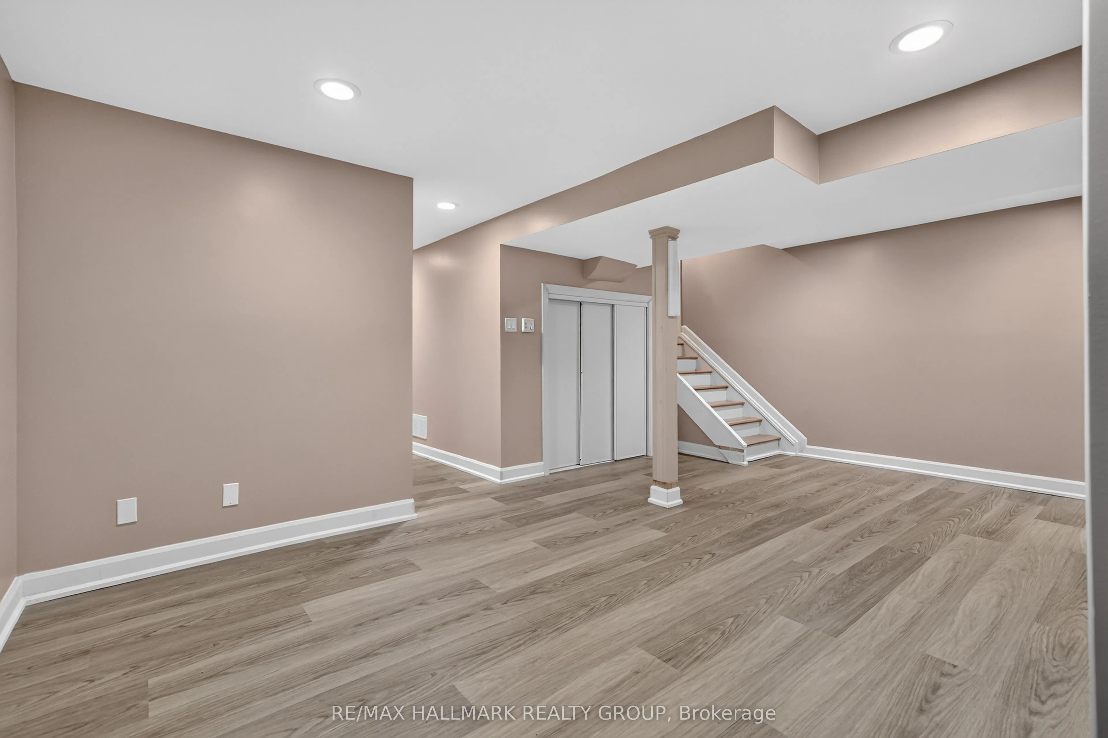 53 Scrivens Street