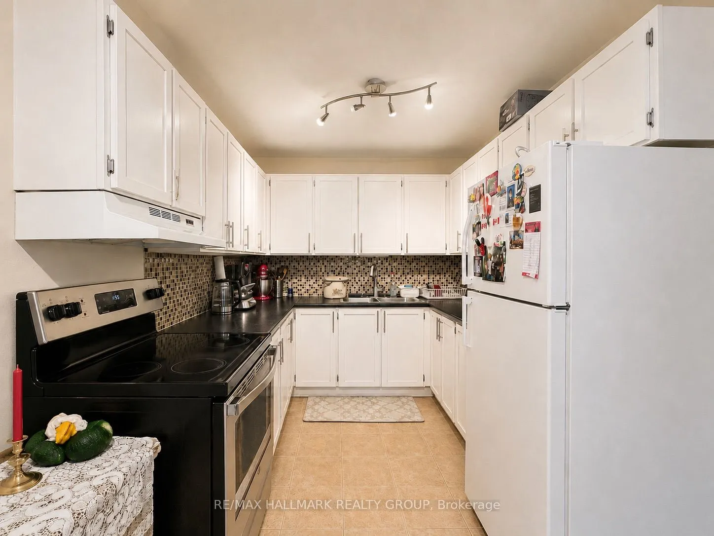 825 Cahill Drive W #163