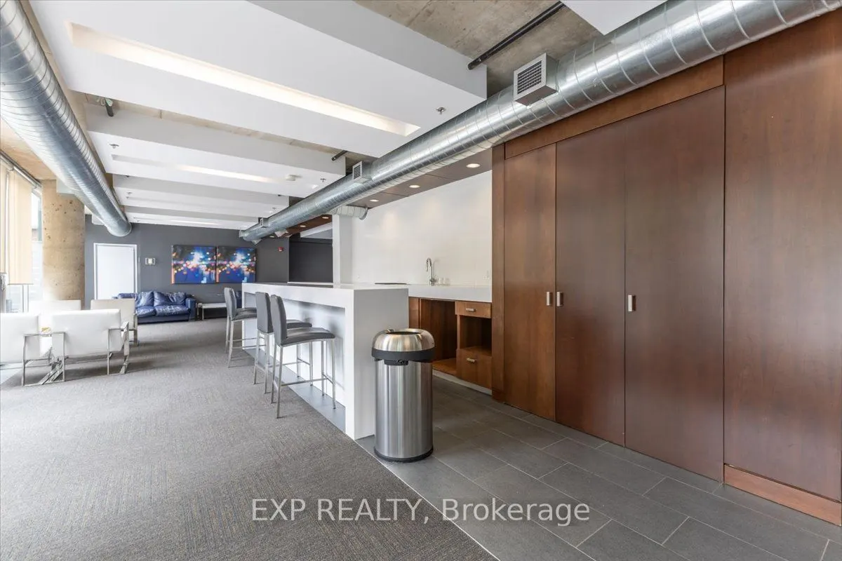 340 Mcleod Street #641