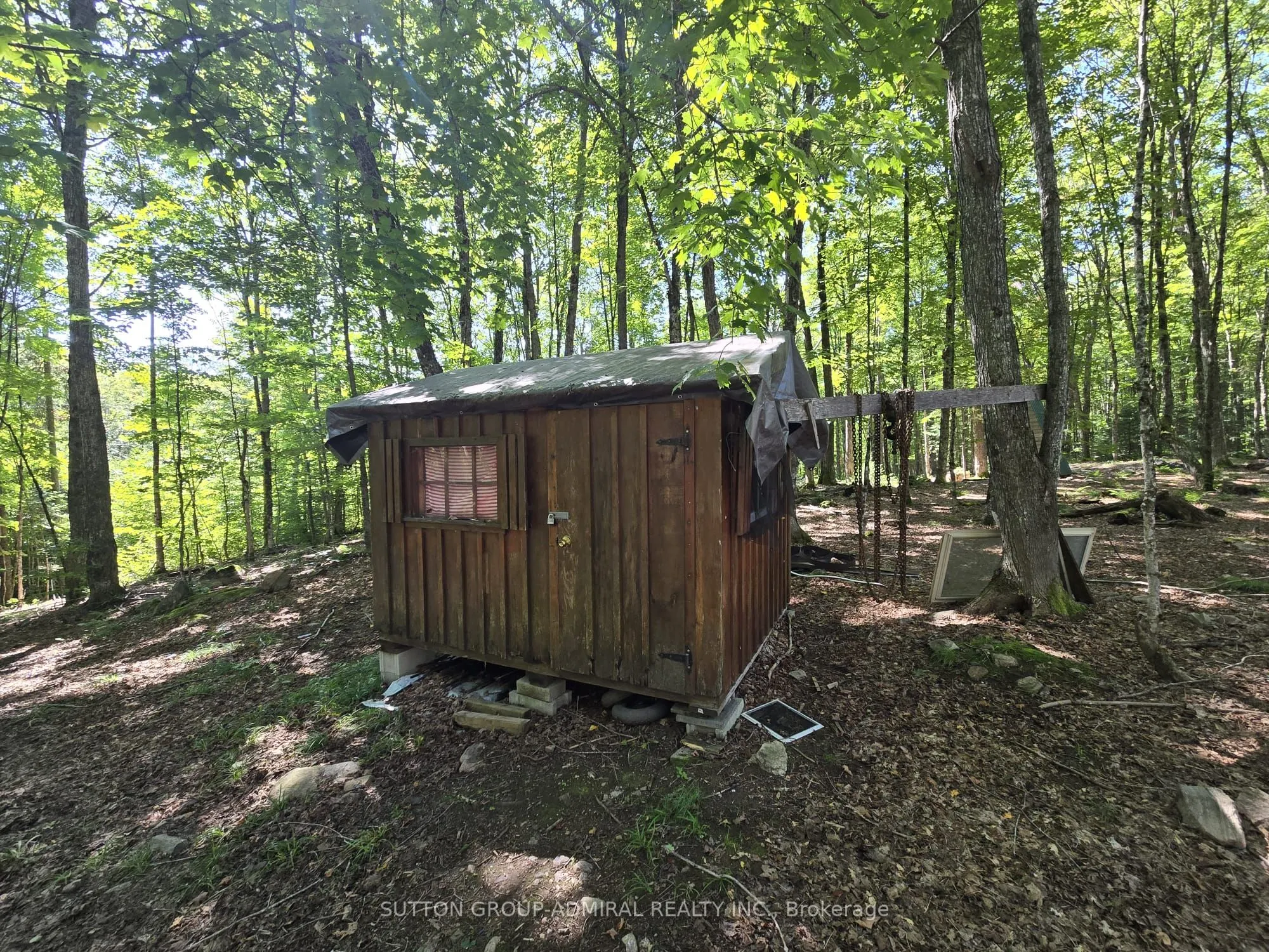 1135 ROSS LAKE Road