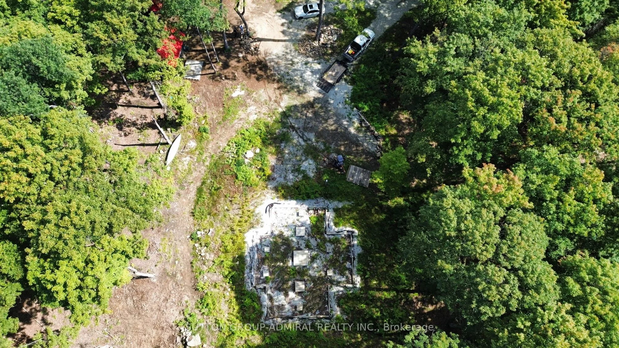 1135 ROSS LAKE Road