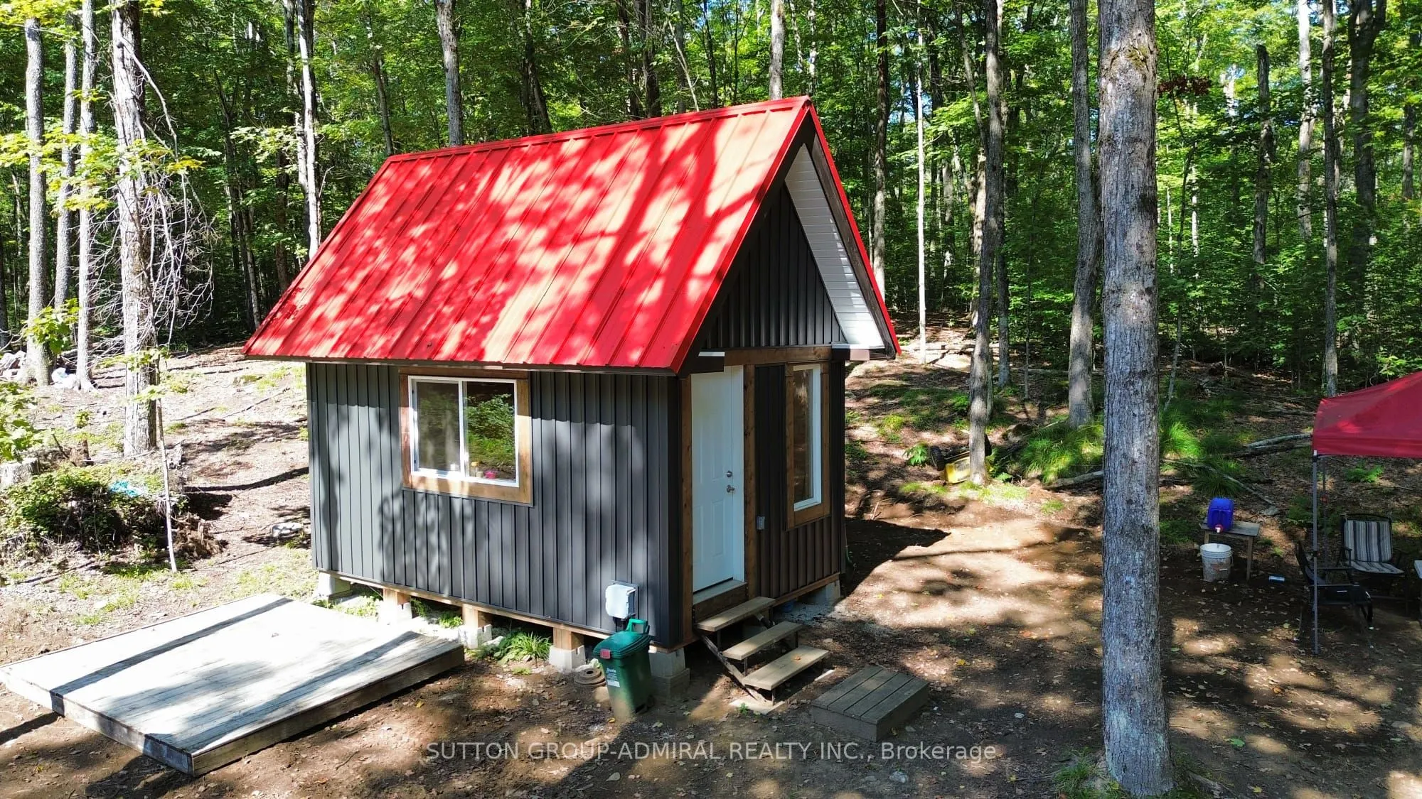 1135 ROSS LAKE Road