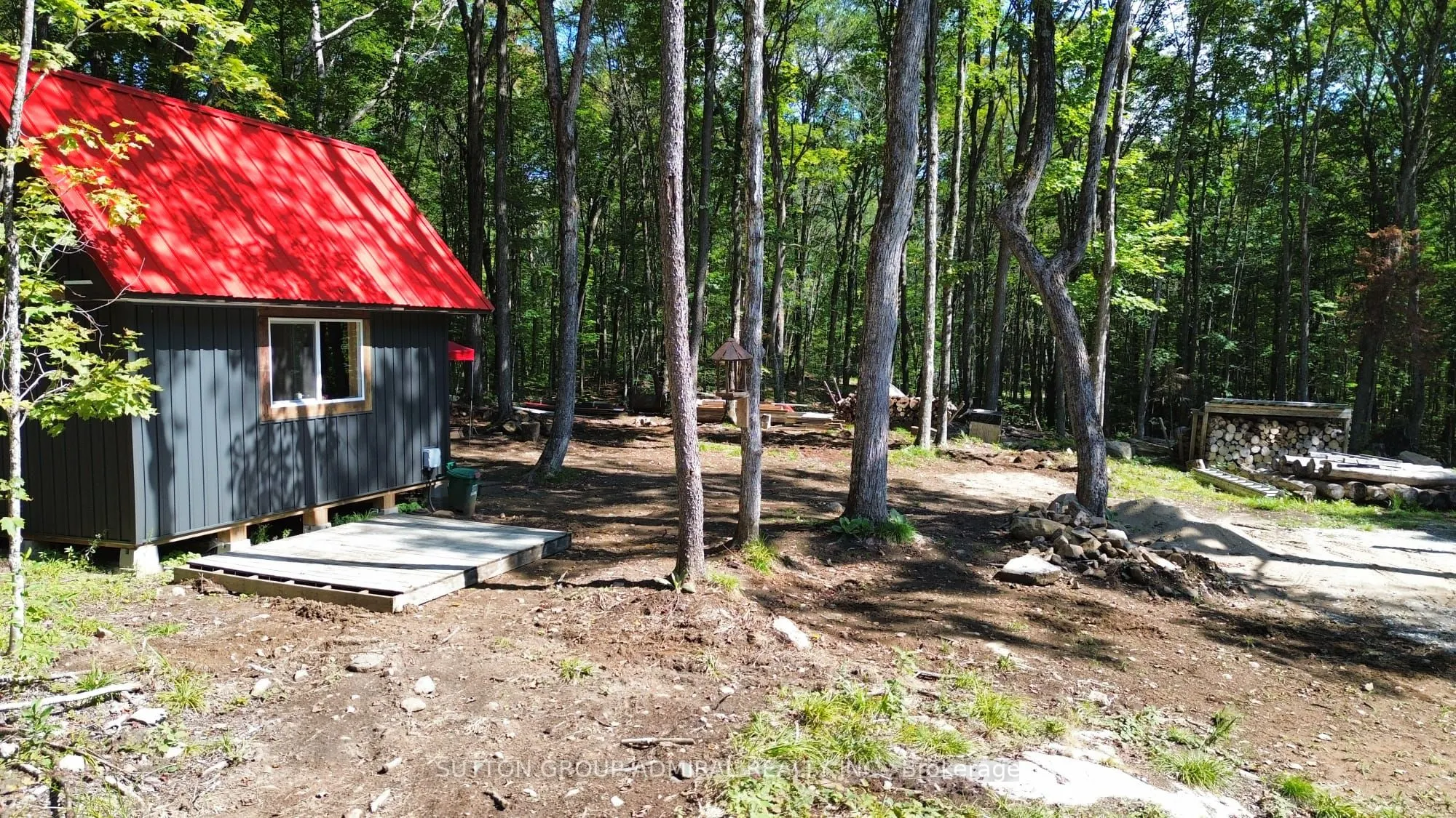 1135 ROSS LAKE Road