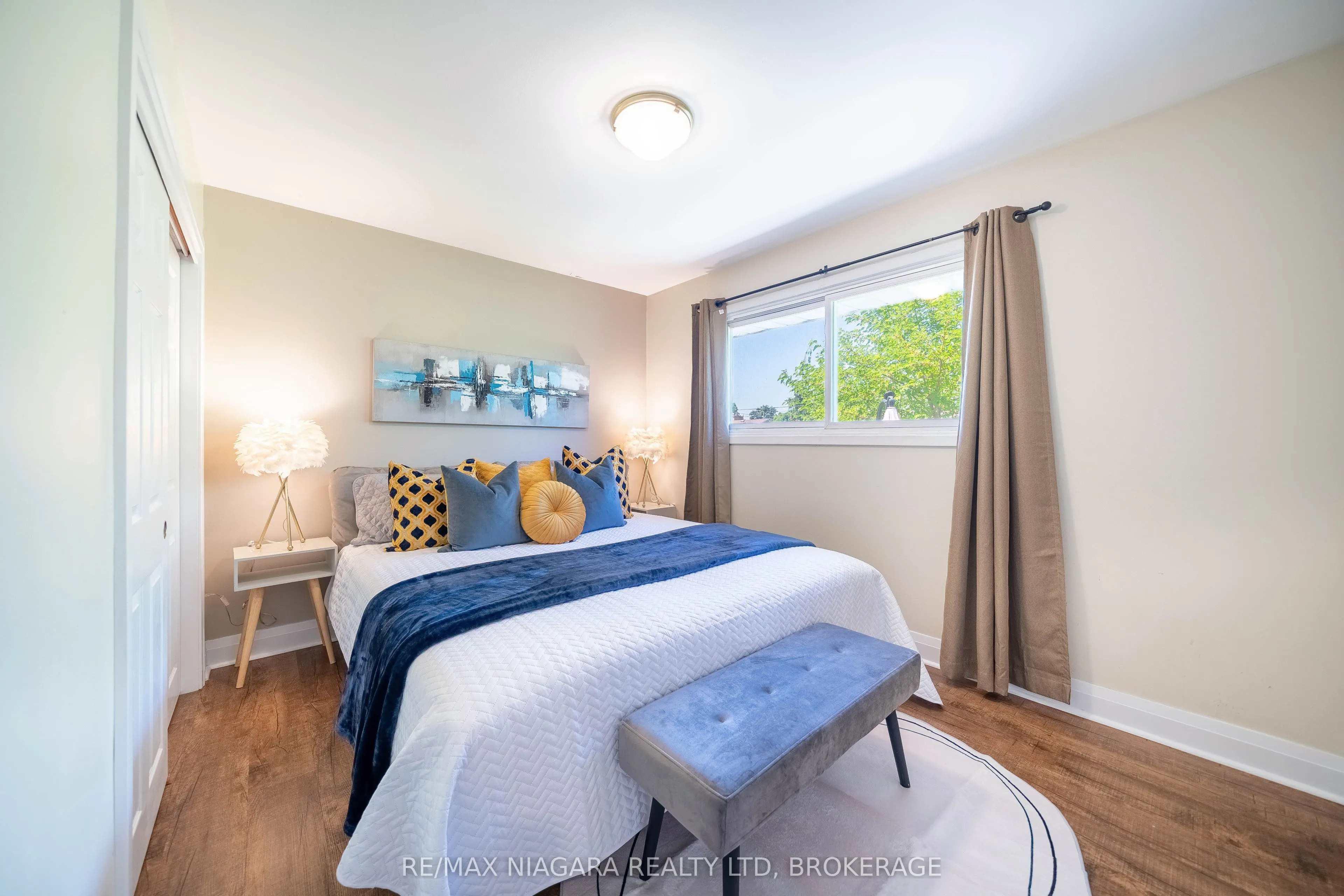 15 Springbank Drive