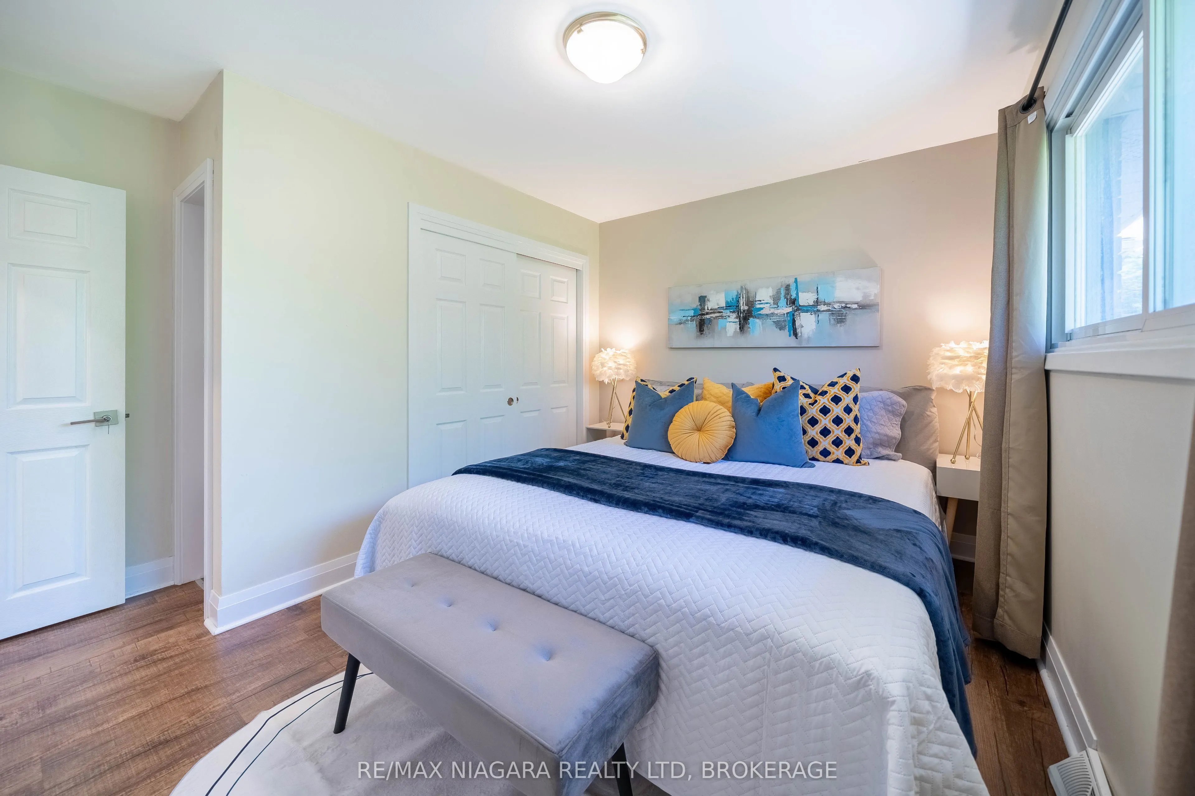 15 Springbank Drive