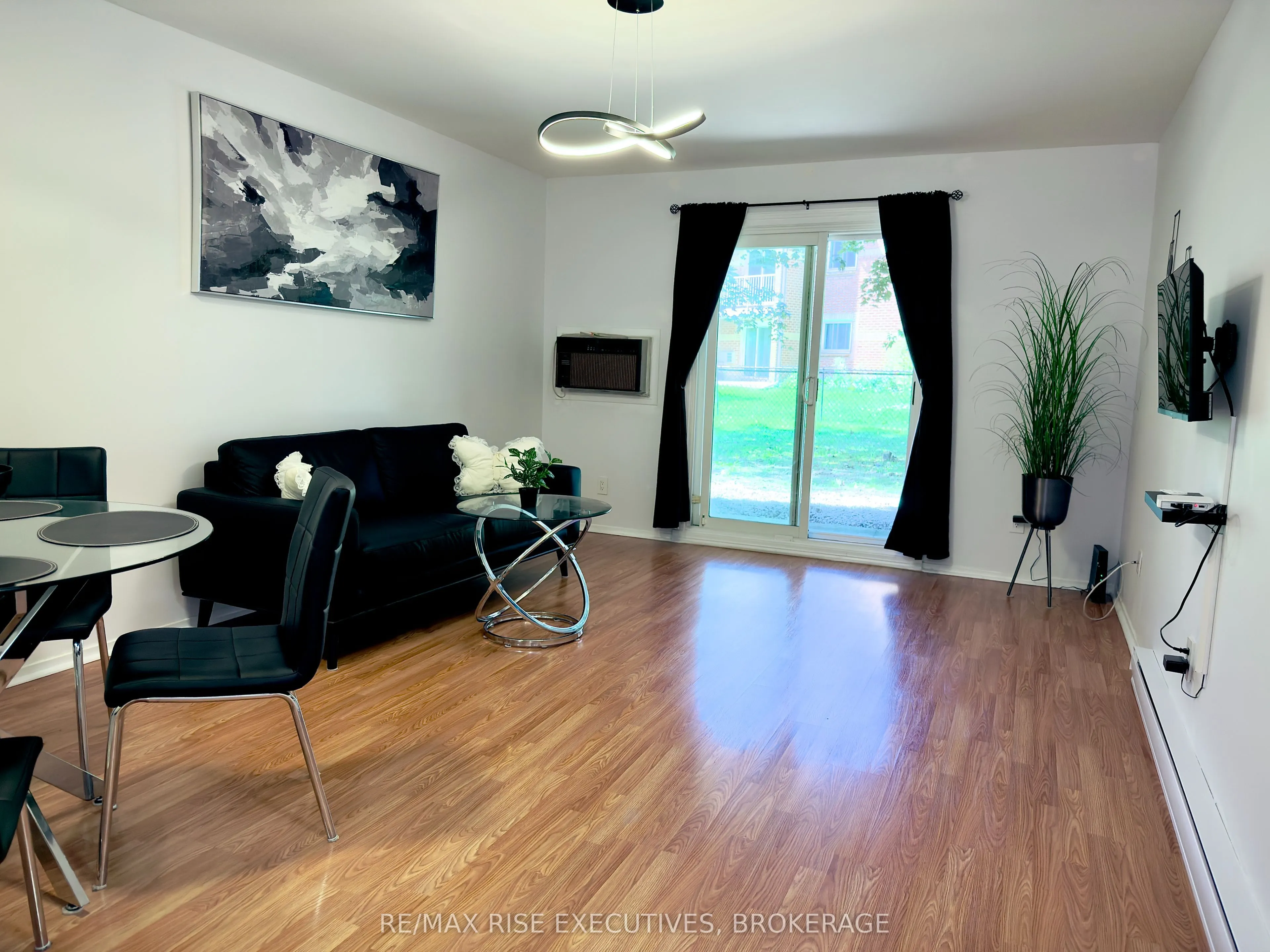573 Armstrong Road #101
