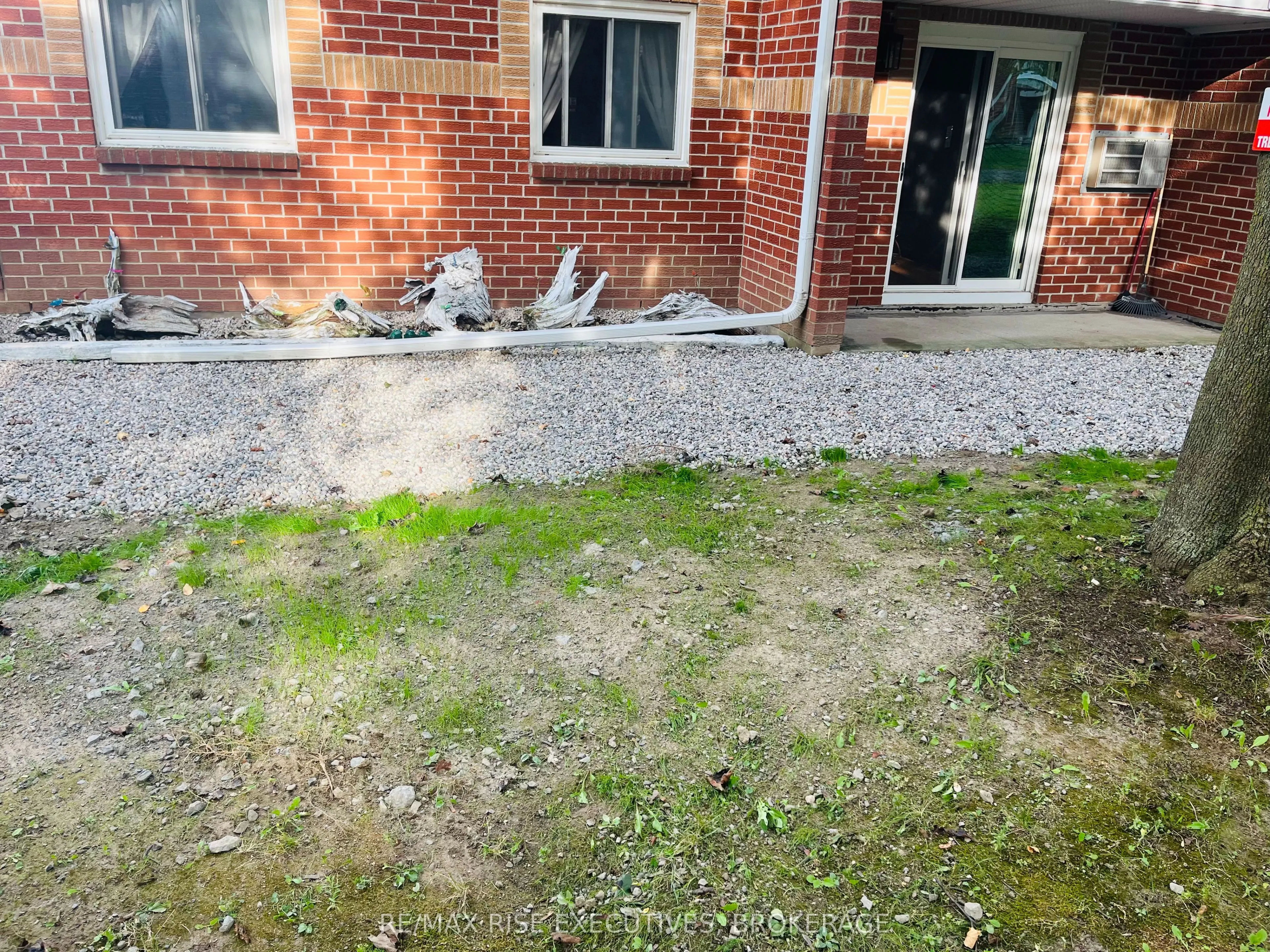573 Armstrong Road #101