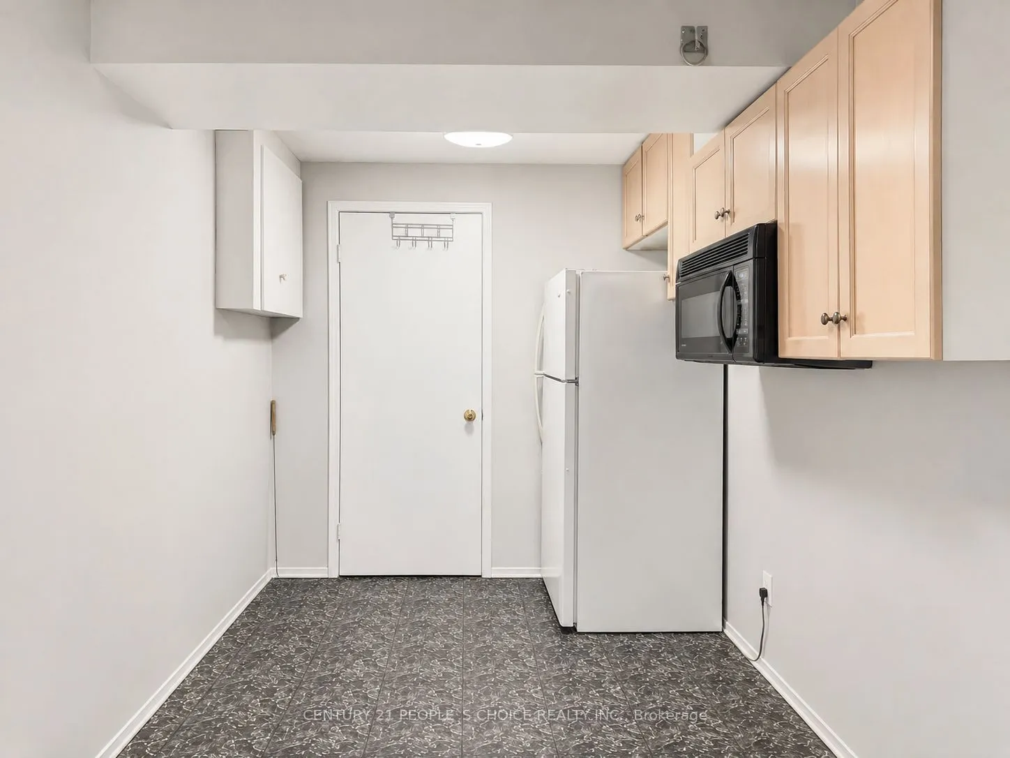 620 Settlersfield Court #B